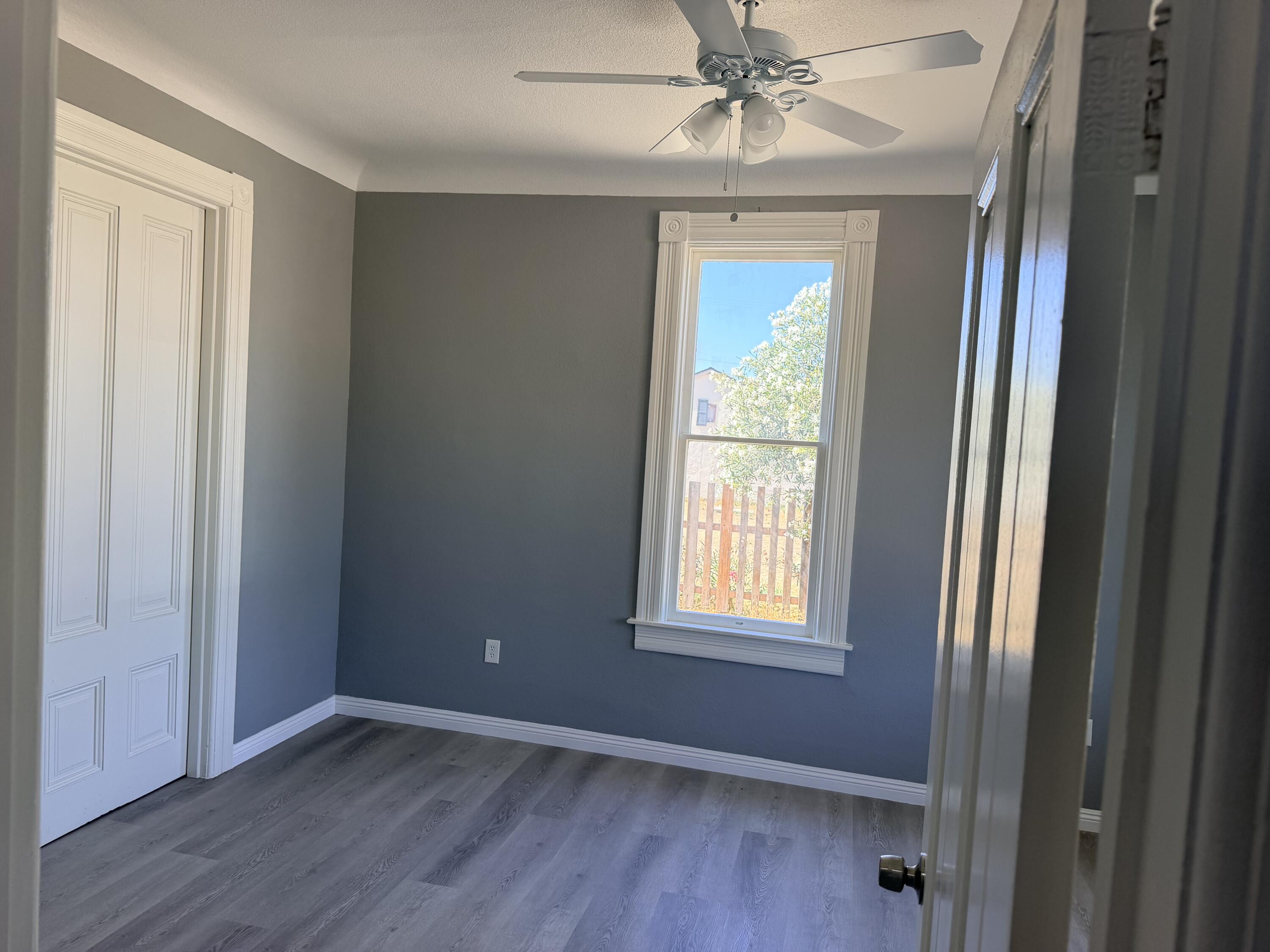 173 S Elm, Pixley, CA 93256