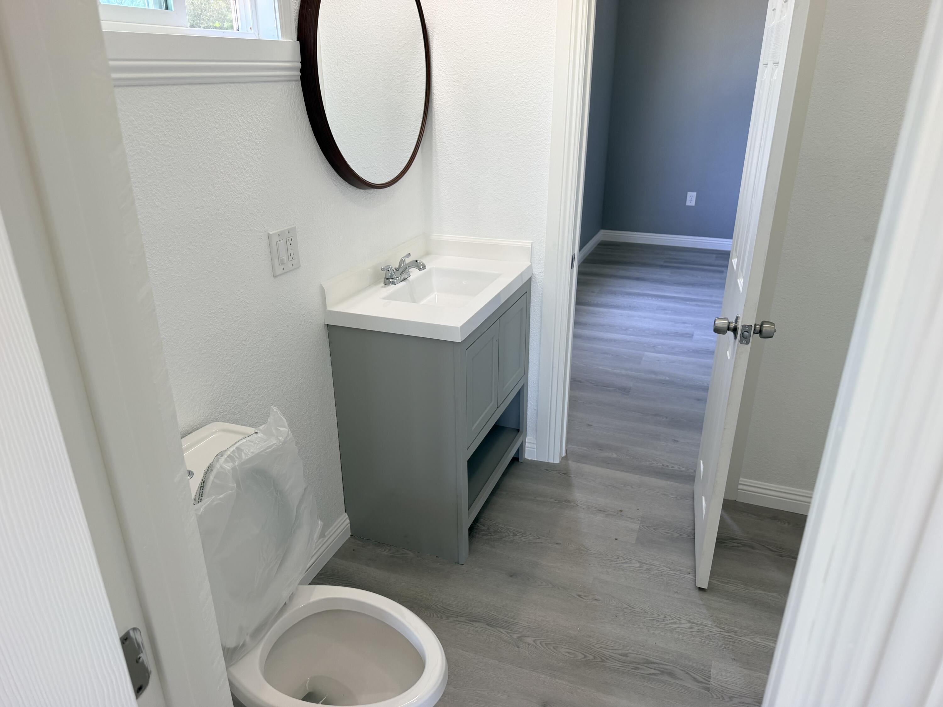 173 S Elm, Pixley, CA 93256