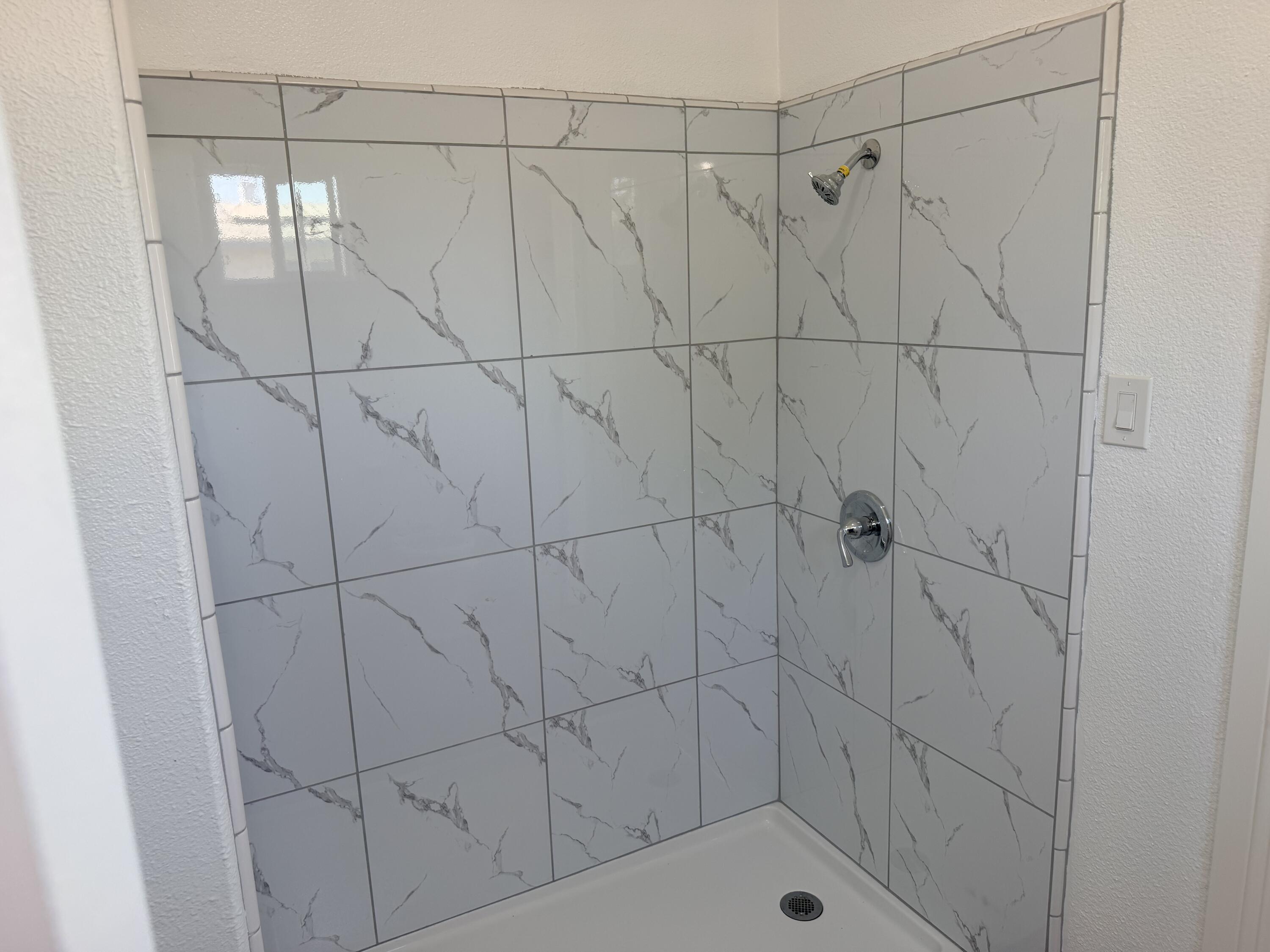 173 S Elm, Pixley, CA 93256