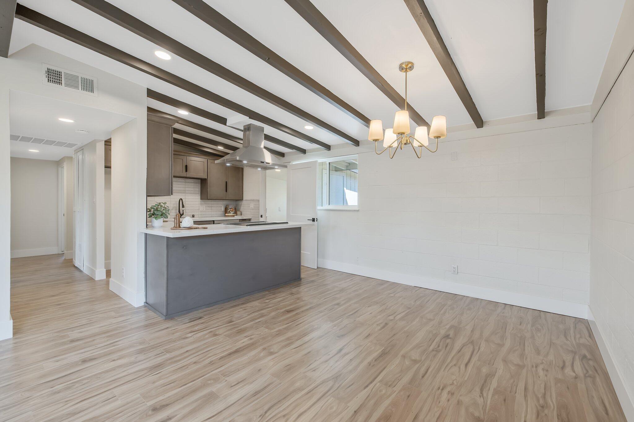 321 Peach Dr, Exeter, CA 93221