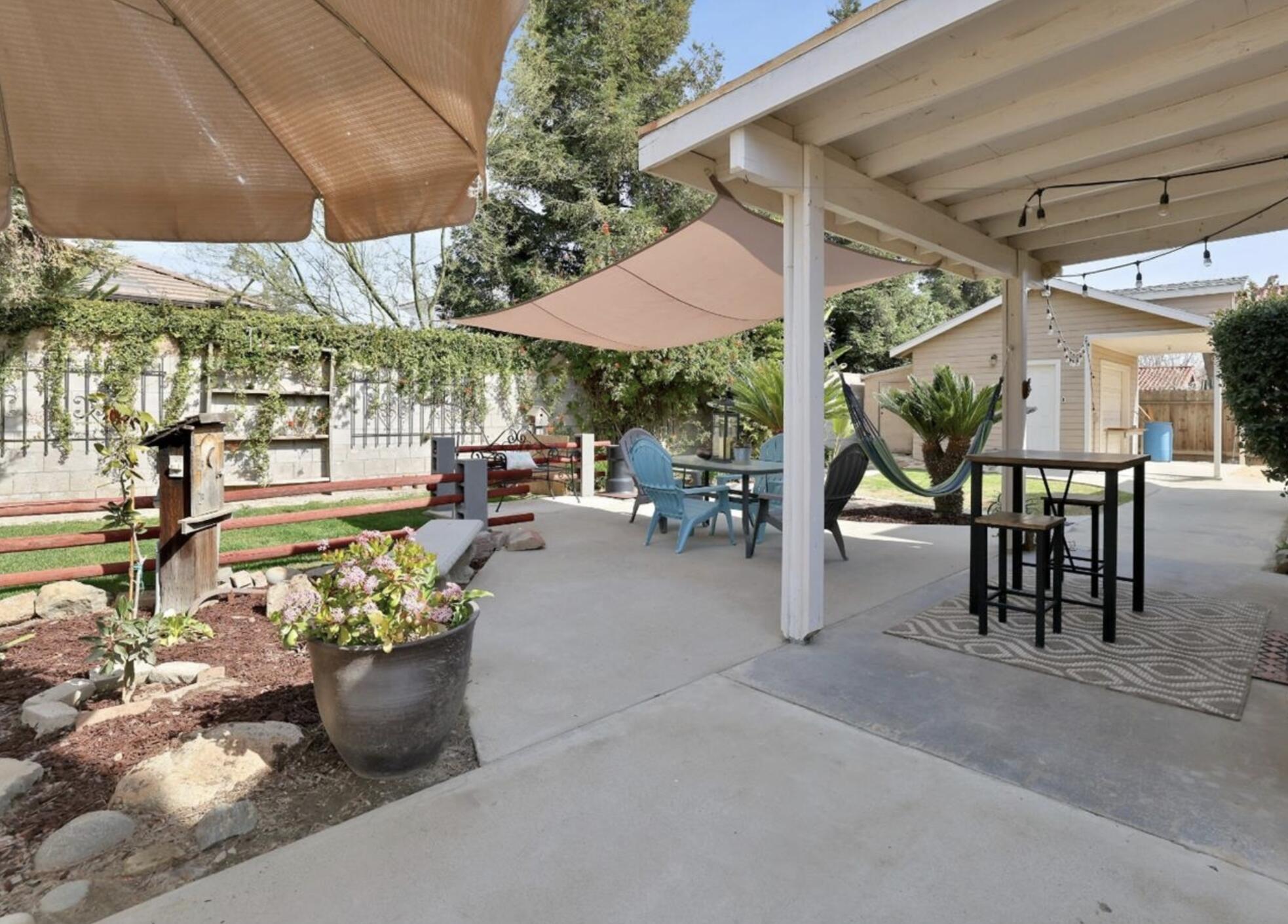 182 E Kennedy Ave, Tulare, CA 93274