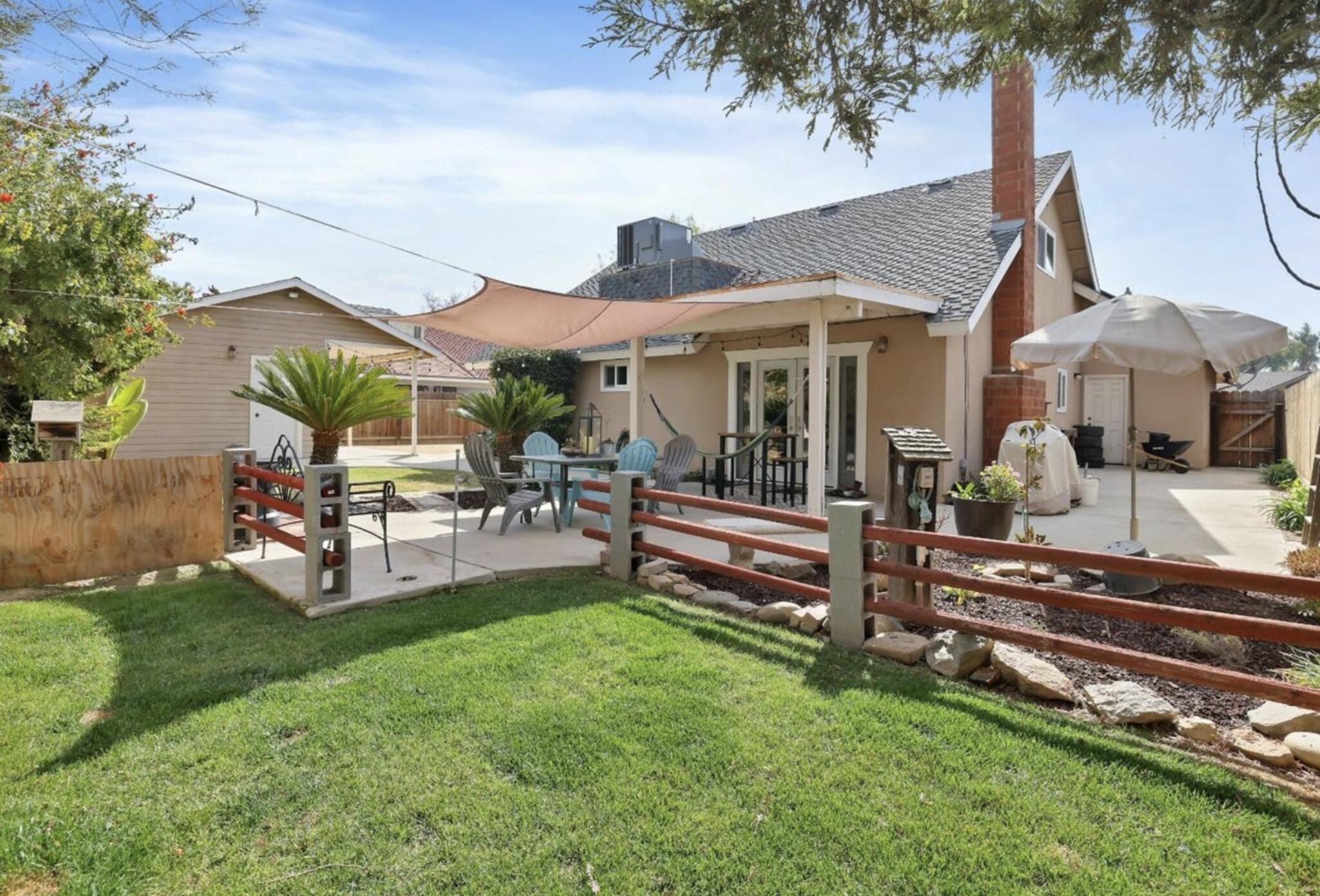 182 E Kennedy Ave, Tulare, CA 93274