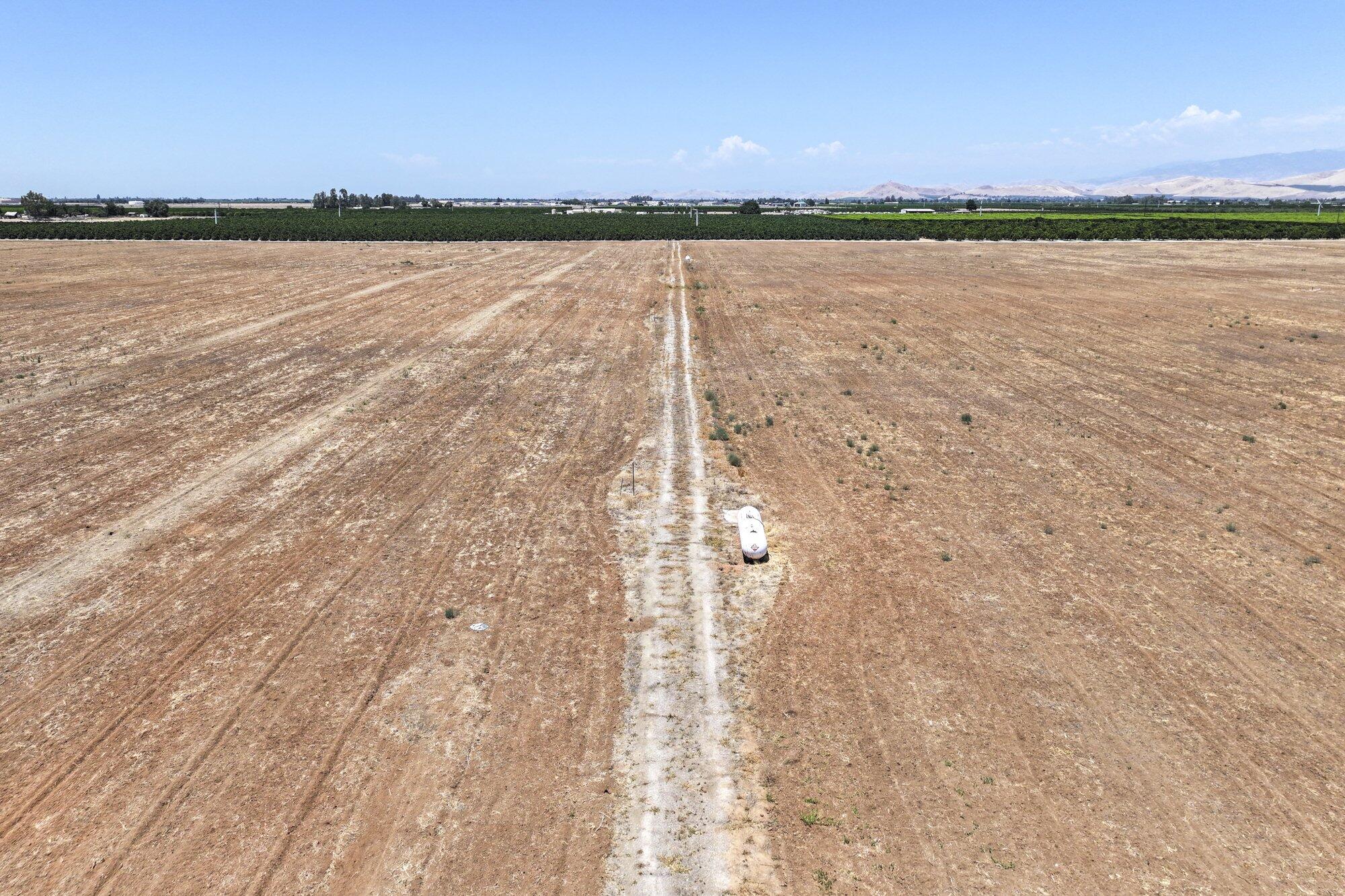 0 Newcomb St, Porterville, CA 93257