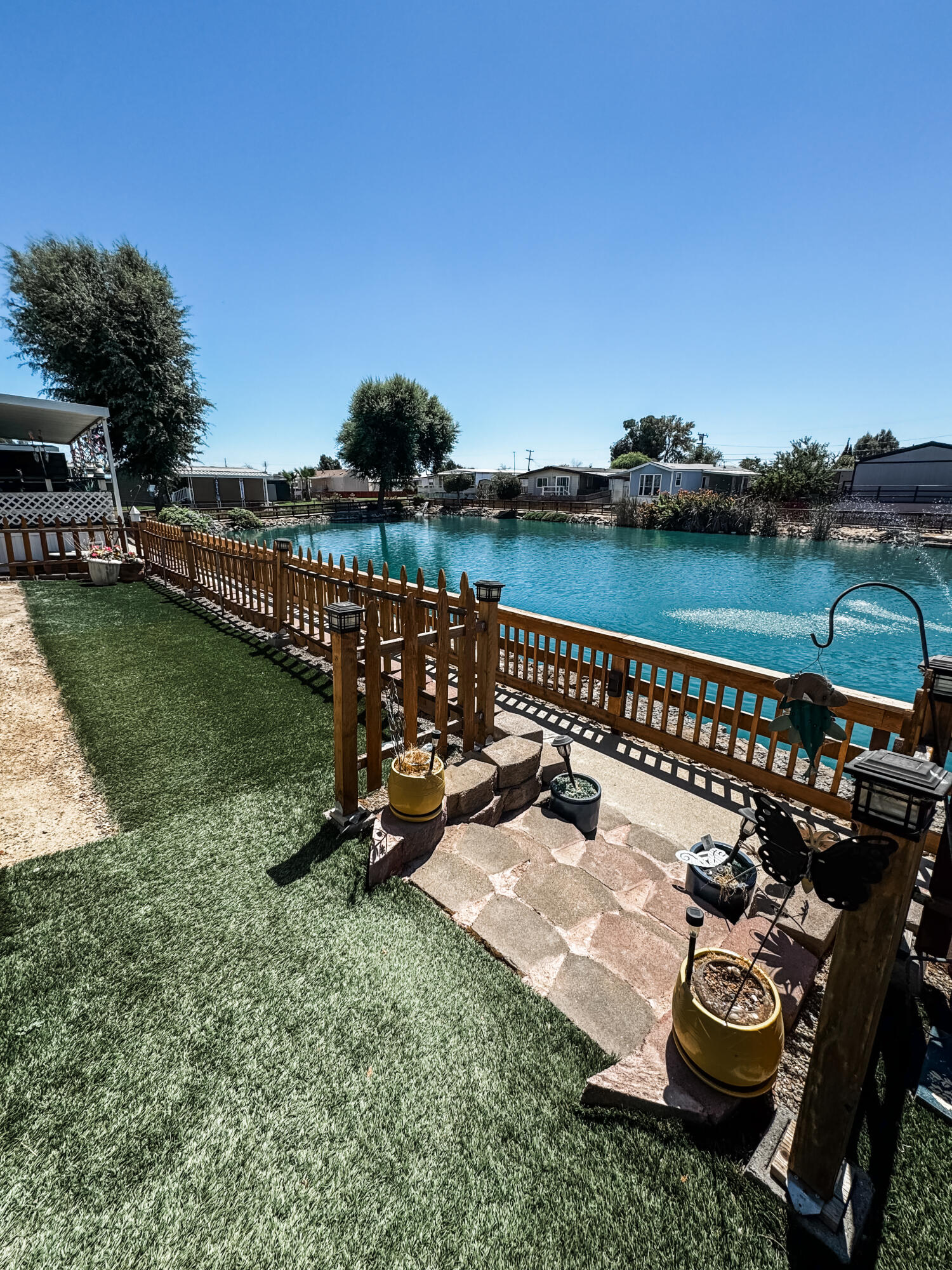 852 E Grangeville Blvd #57, Hanford, CA 93230