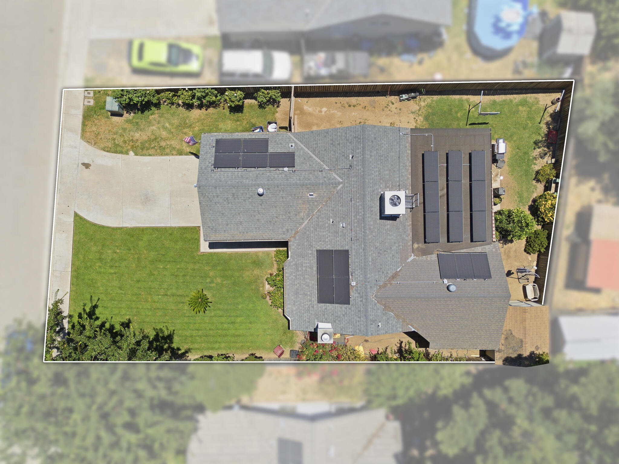 1535 Hartley Ave, Farmersville, CA 93223
