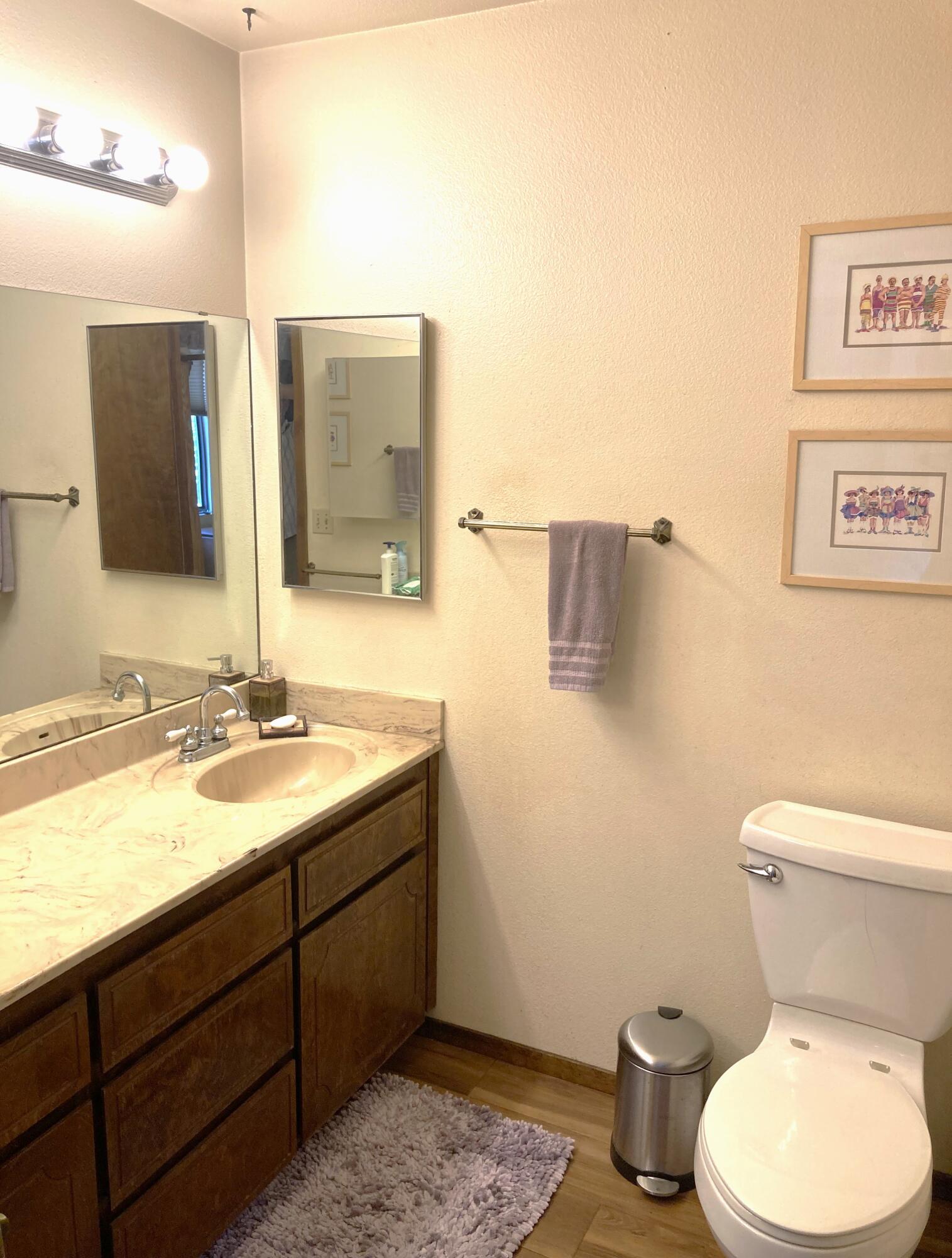 40999 Cherokee Oaks Dr, Three Rivers, CA 93271