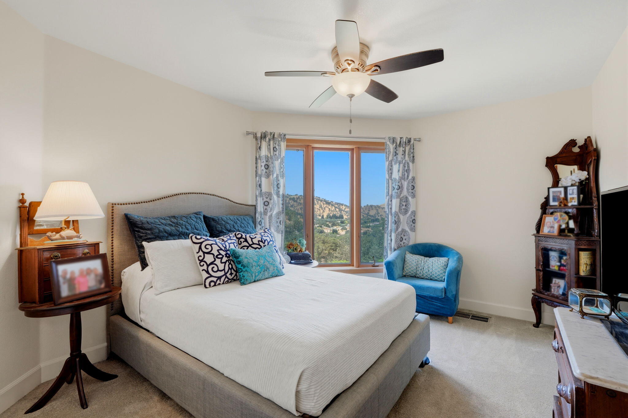 16247 Mustang Dr, Springville, CA 93265