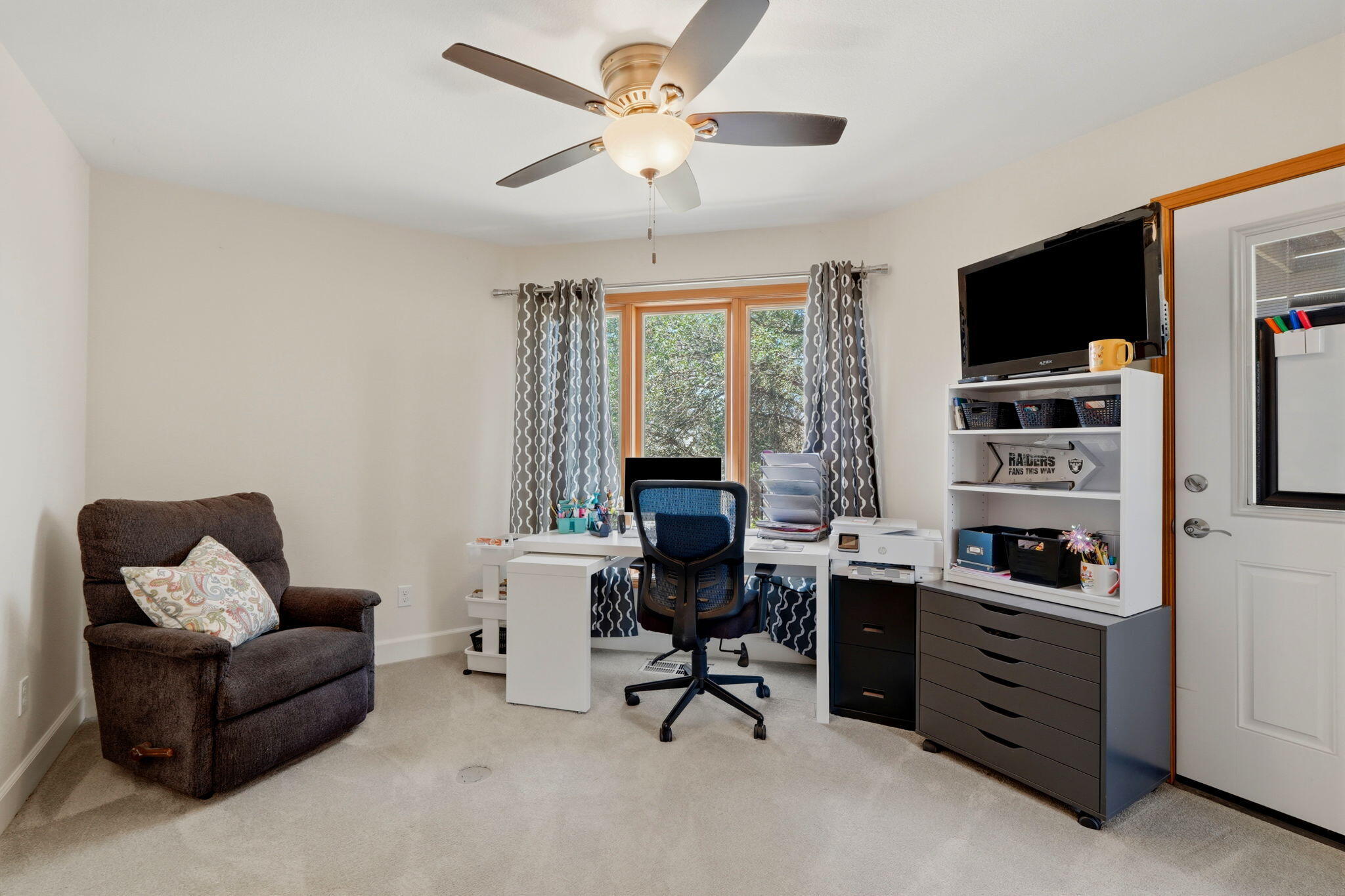 16247 Mustang Dr, Springville, CA 93265