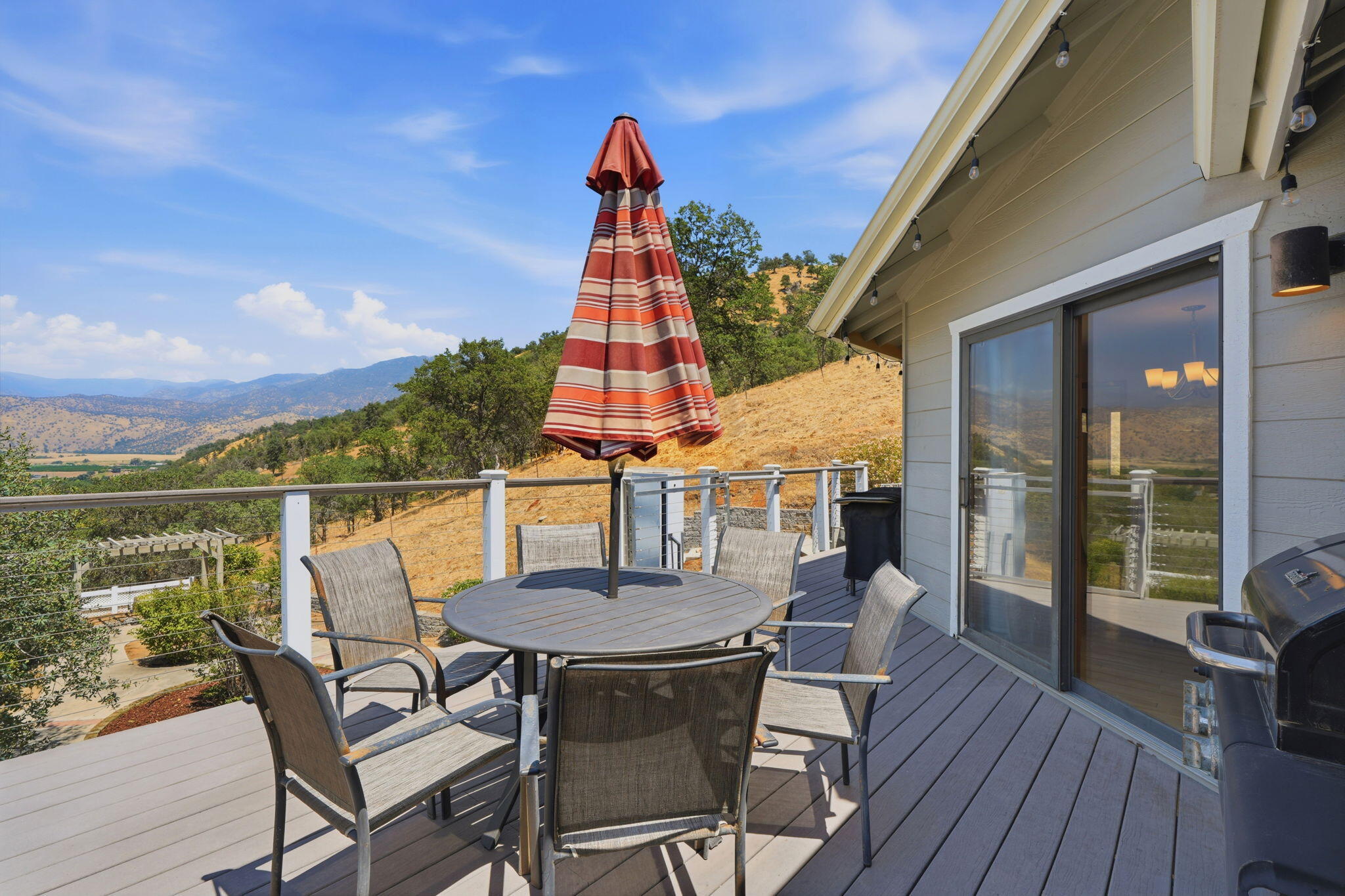 16247 Mustang Dr, Springville, CA 93265