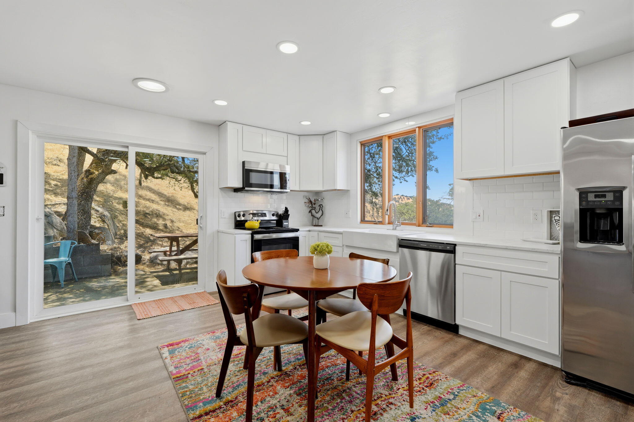 16247 Mustang Dr, Springville, CA 93265