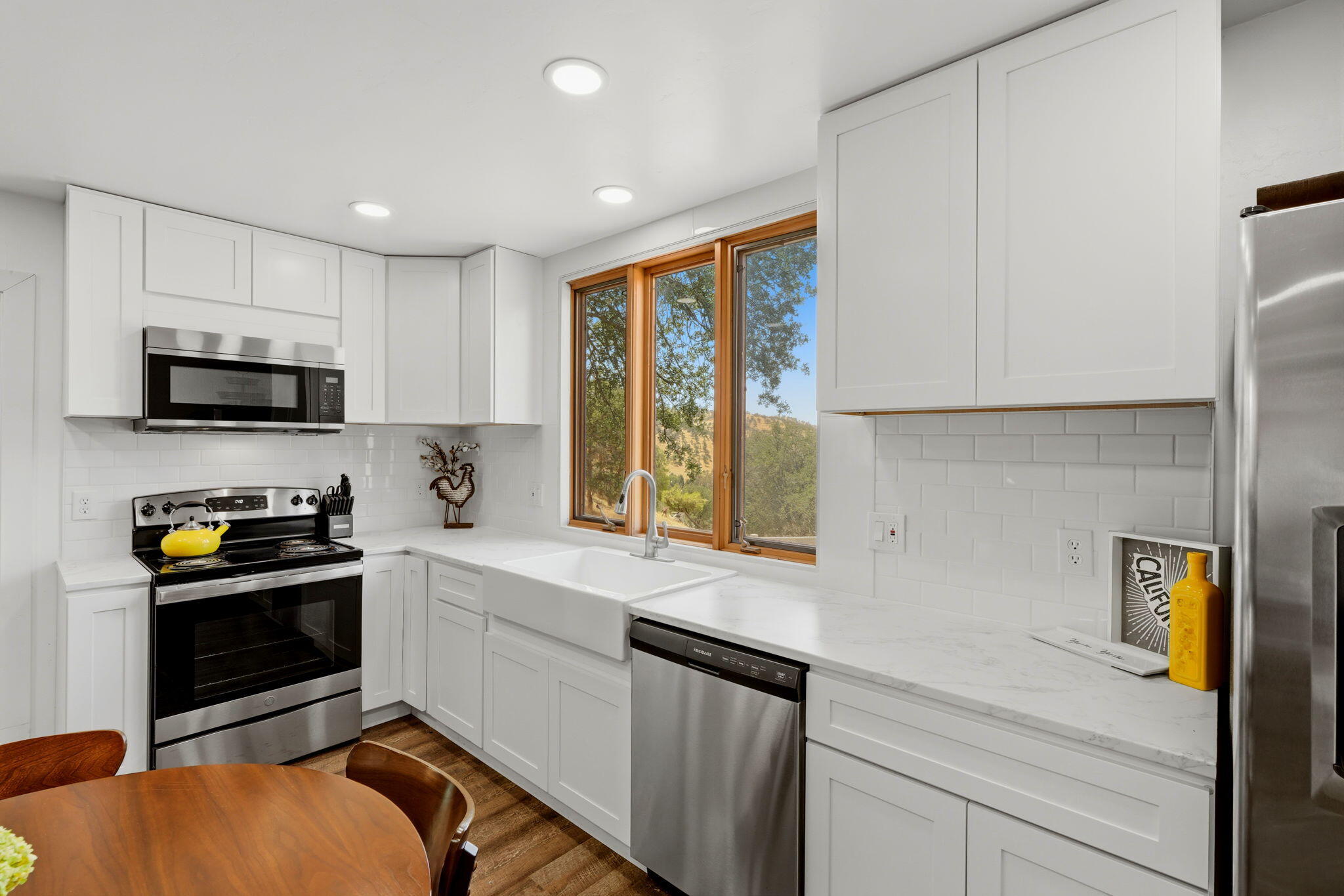 16247 Mustang Dr, Springville, CA 93265