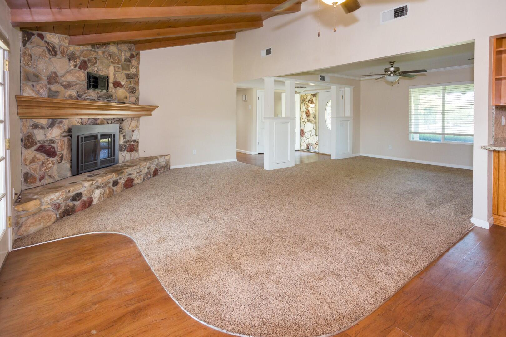 1956 S Indiana St, Porterville, CA 93257
