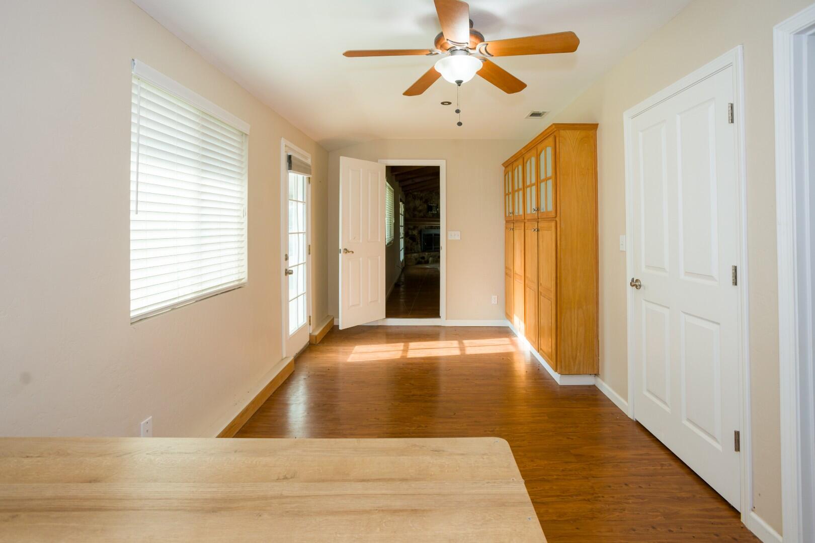 1956 S Indiana St, Porterville, CA 93257
