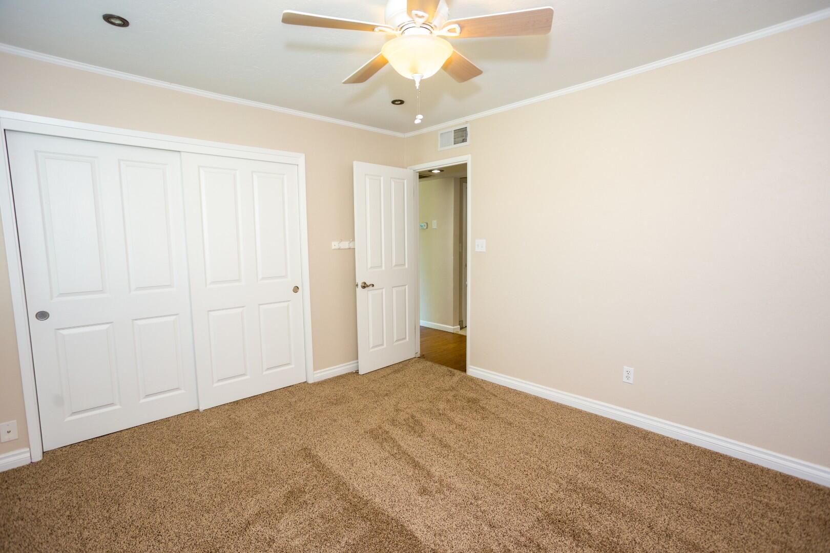 1956 S Indiana St, Porterville, CA 93257