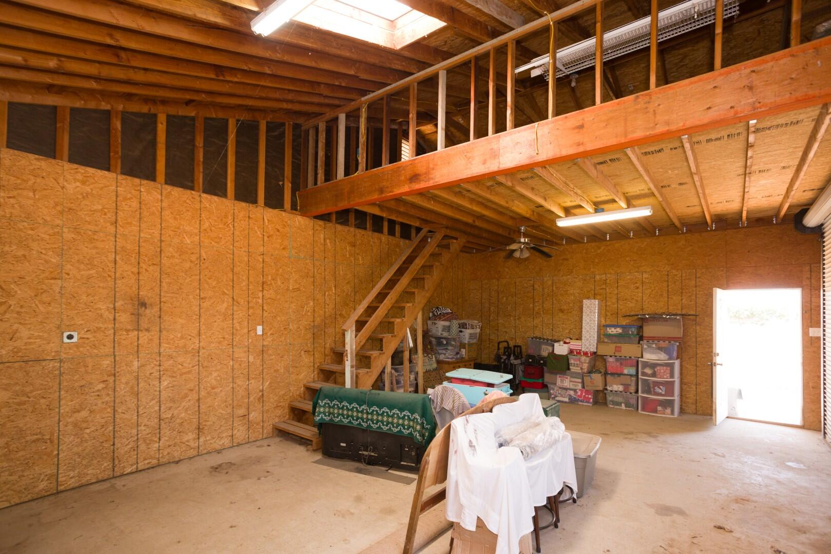 1956 S Indiana St, Porterville, CA 93257