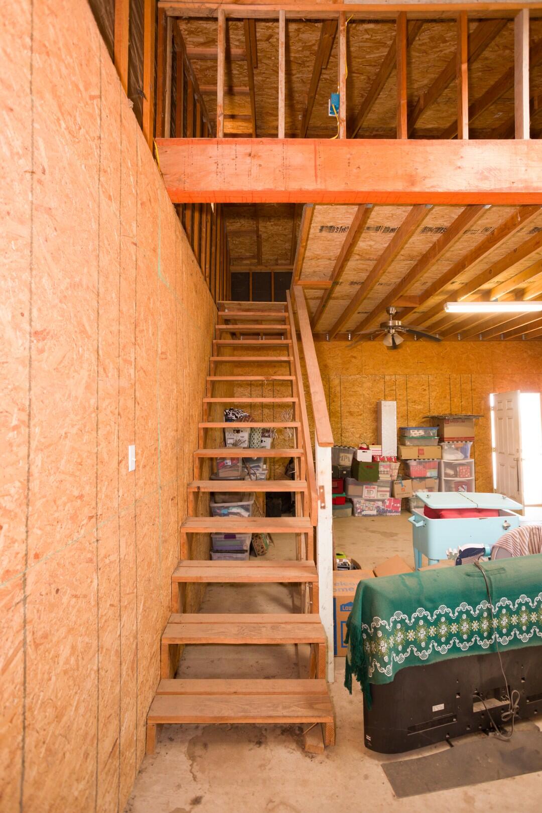 1956 S Indiana St, Porterville, CA 93257