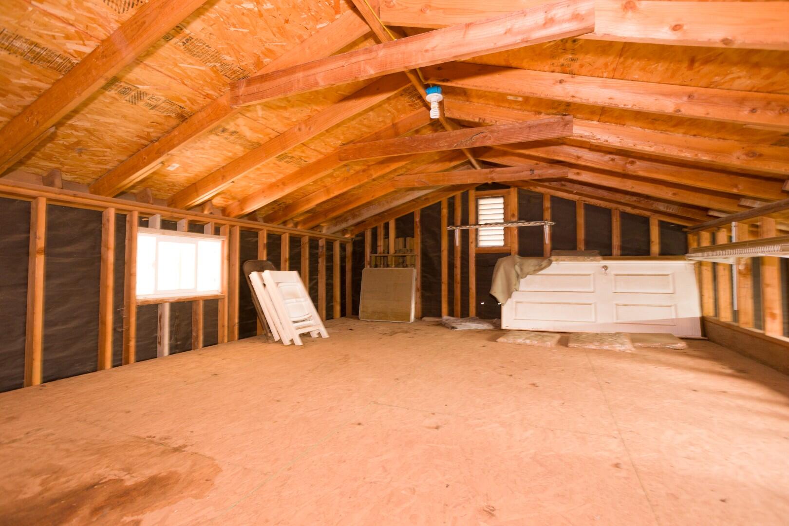1956 S Indiana St, Porterville, CA 93257