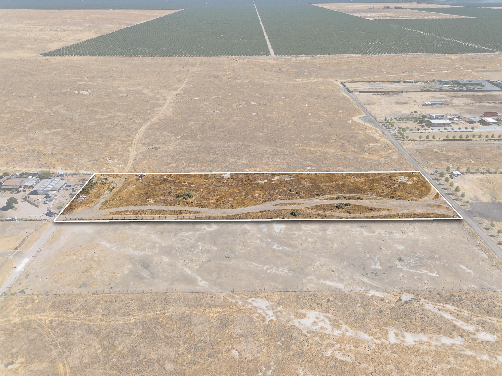 0 Cecil Ave, Delano, CA 93215