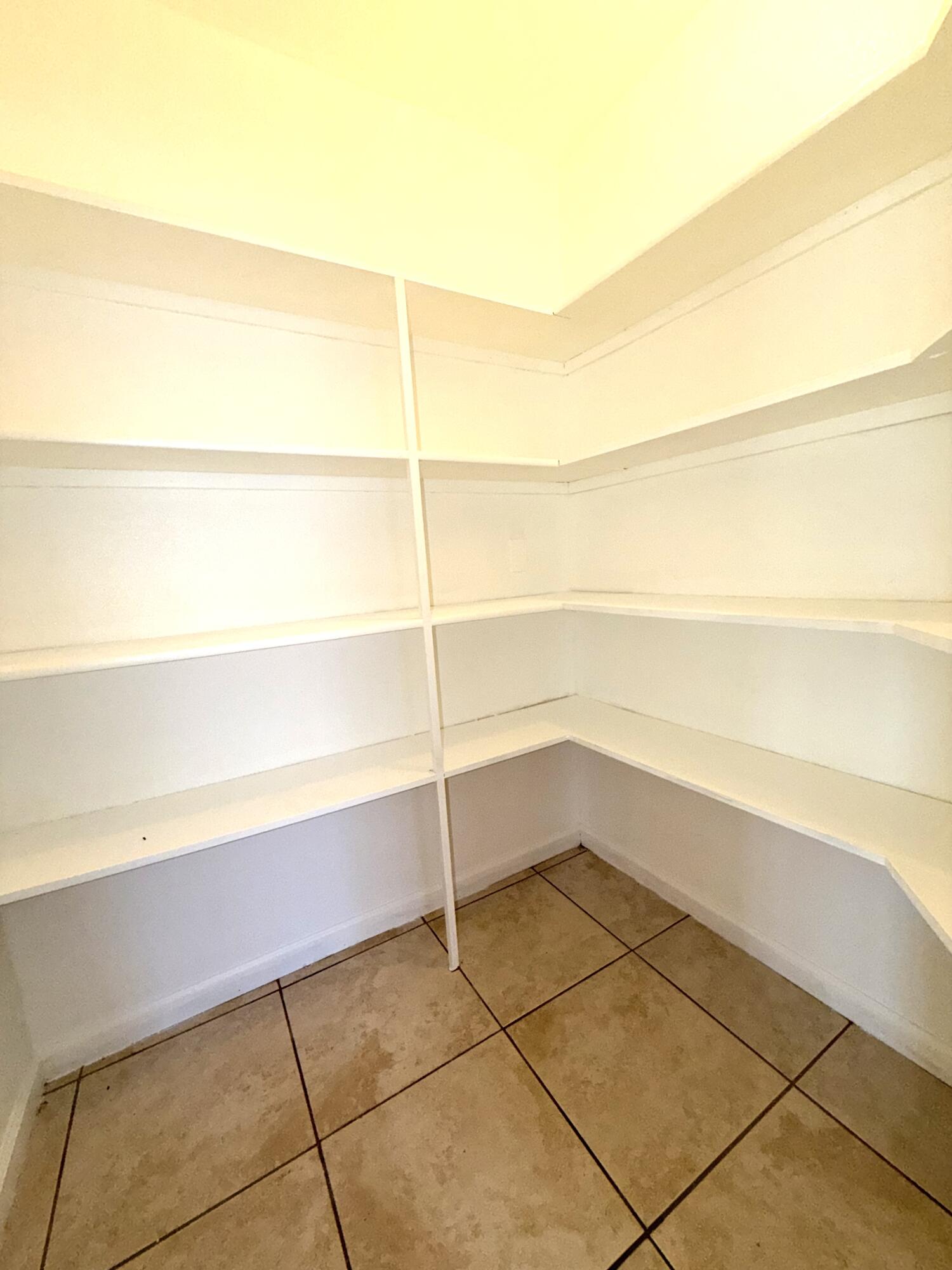 26176 N Mooney Blvd, Tulare, CA 93274
