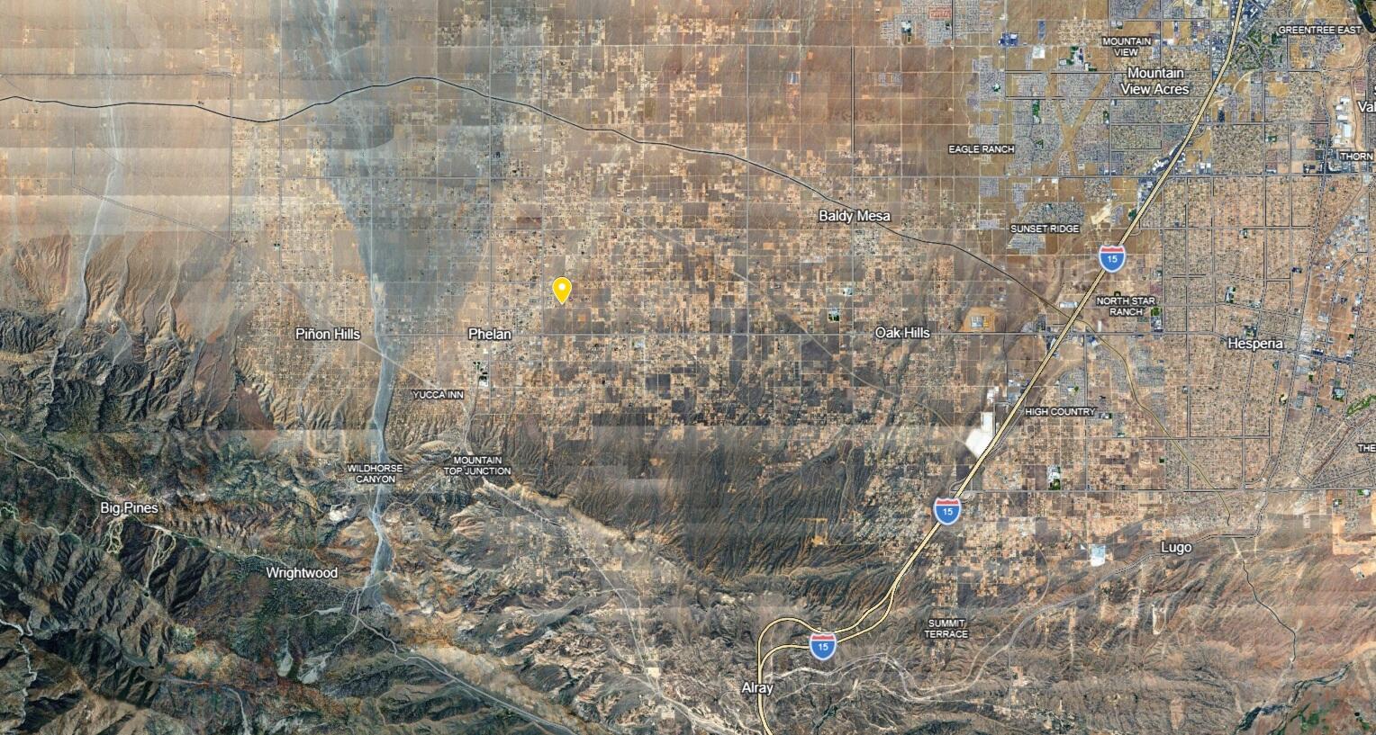 0 Paramount Rd, Phelan, CA 92371