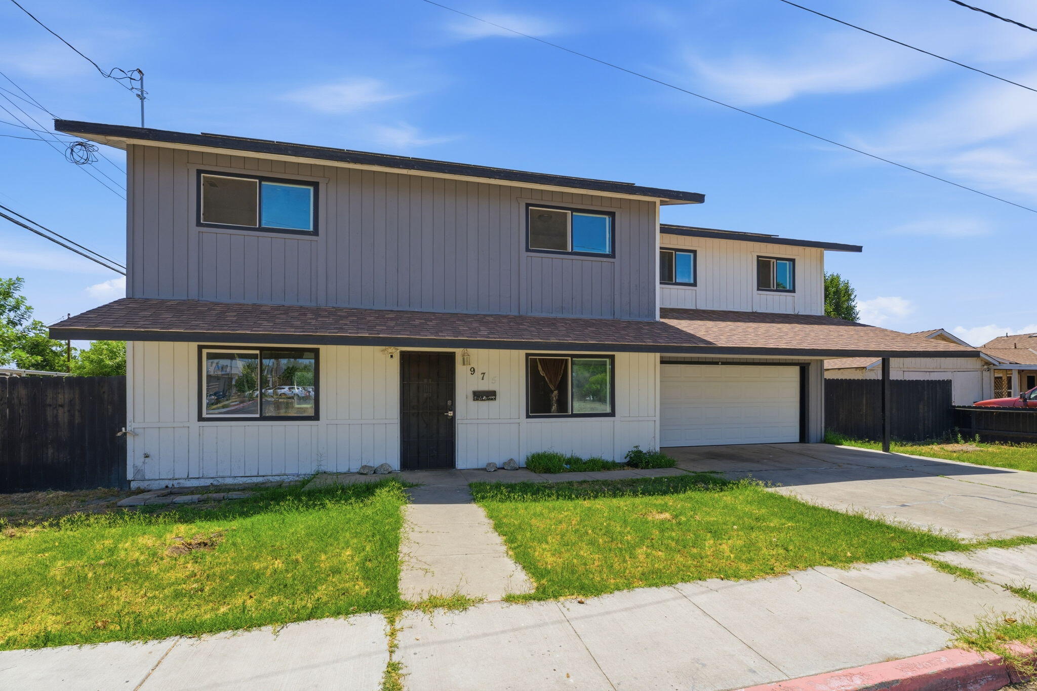 975 Van Dorsten Ave, Corcoran, CA 93212