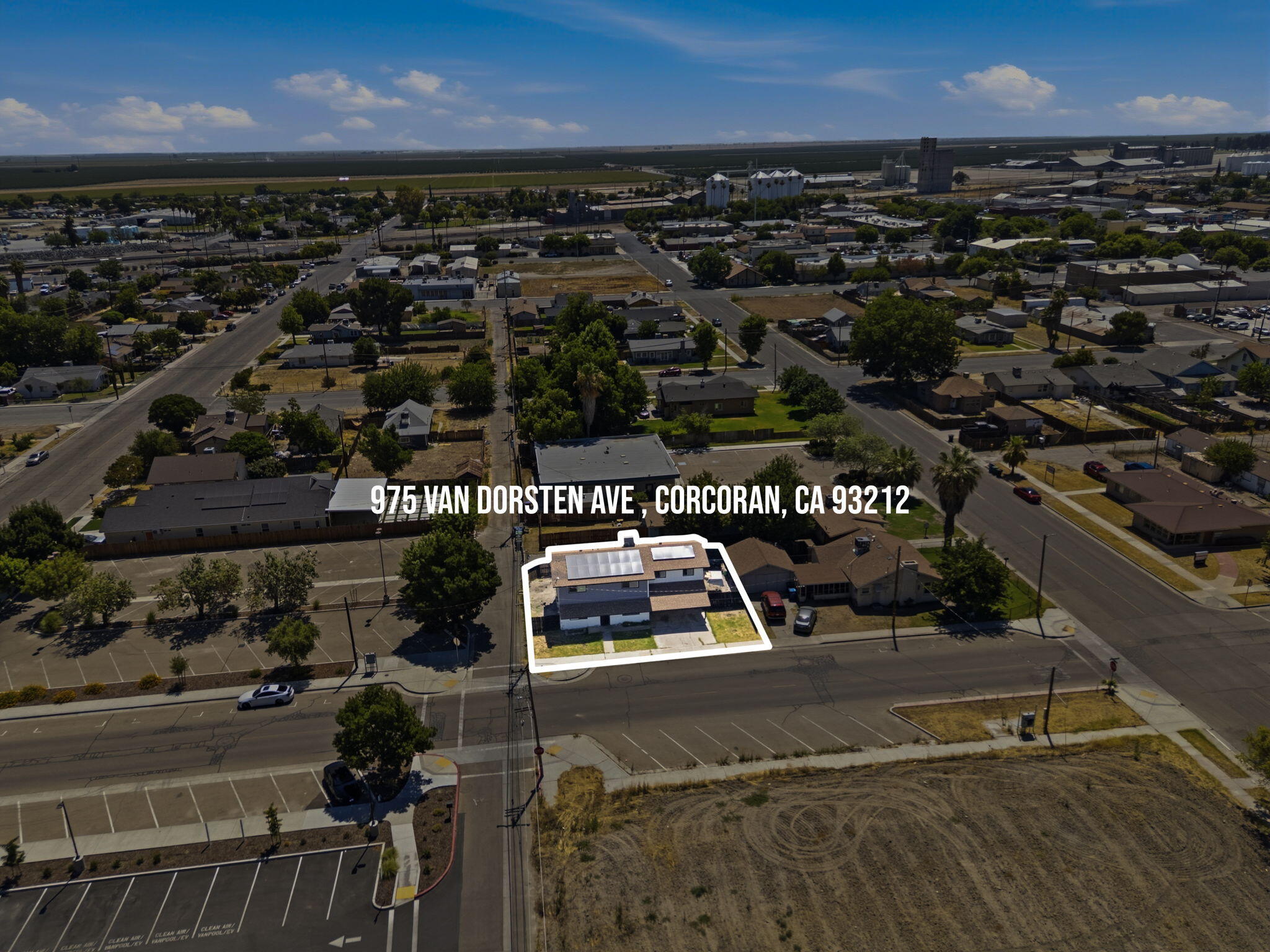 975 Van Dorsten Ave, Corcoran, CA 93212