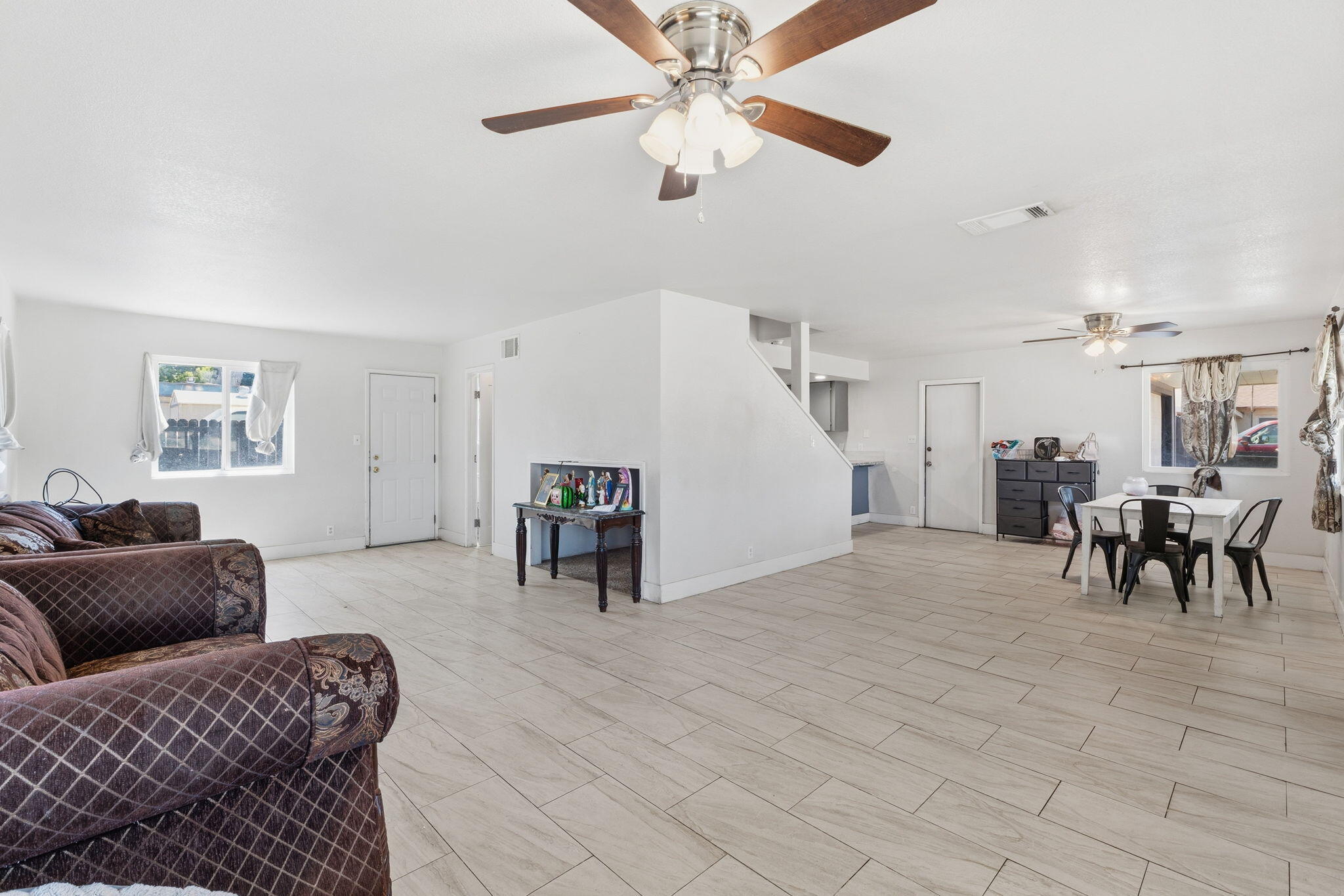 975 Van Dorsten Ave, Corcoran, CA 93212