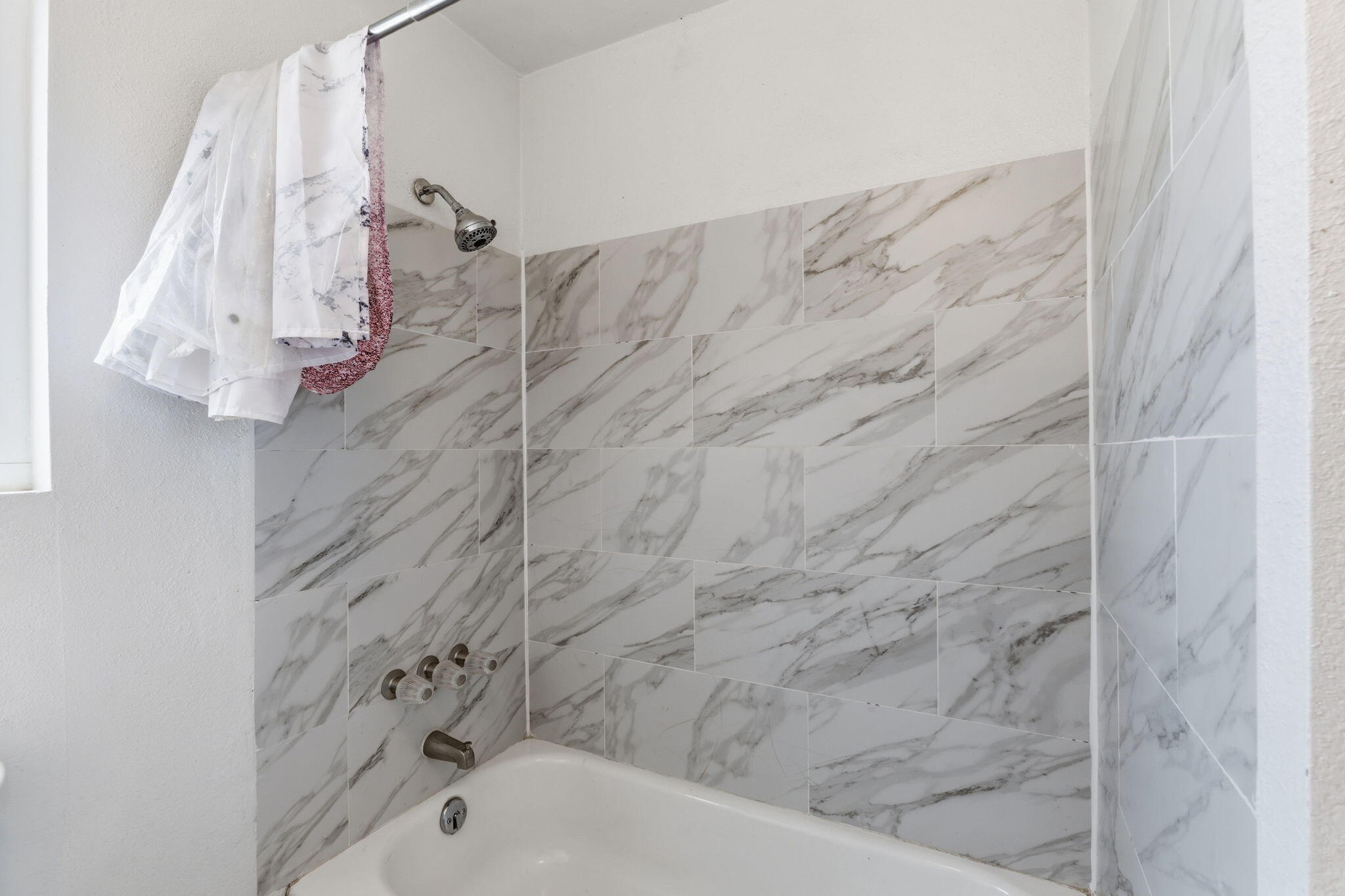 975 Van Dorsten Ave, Corcoran, CA 93212