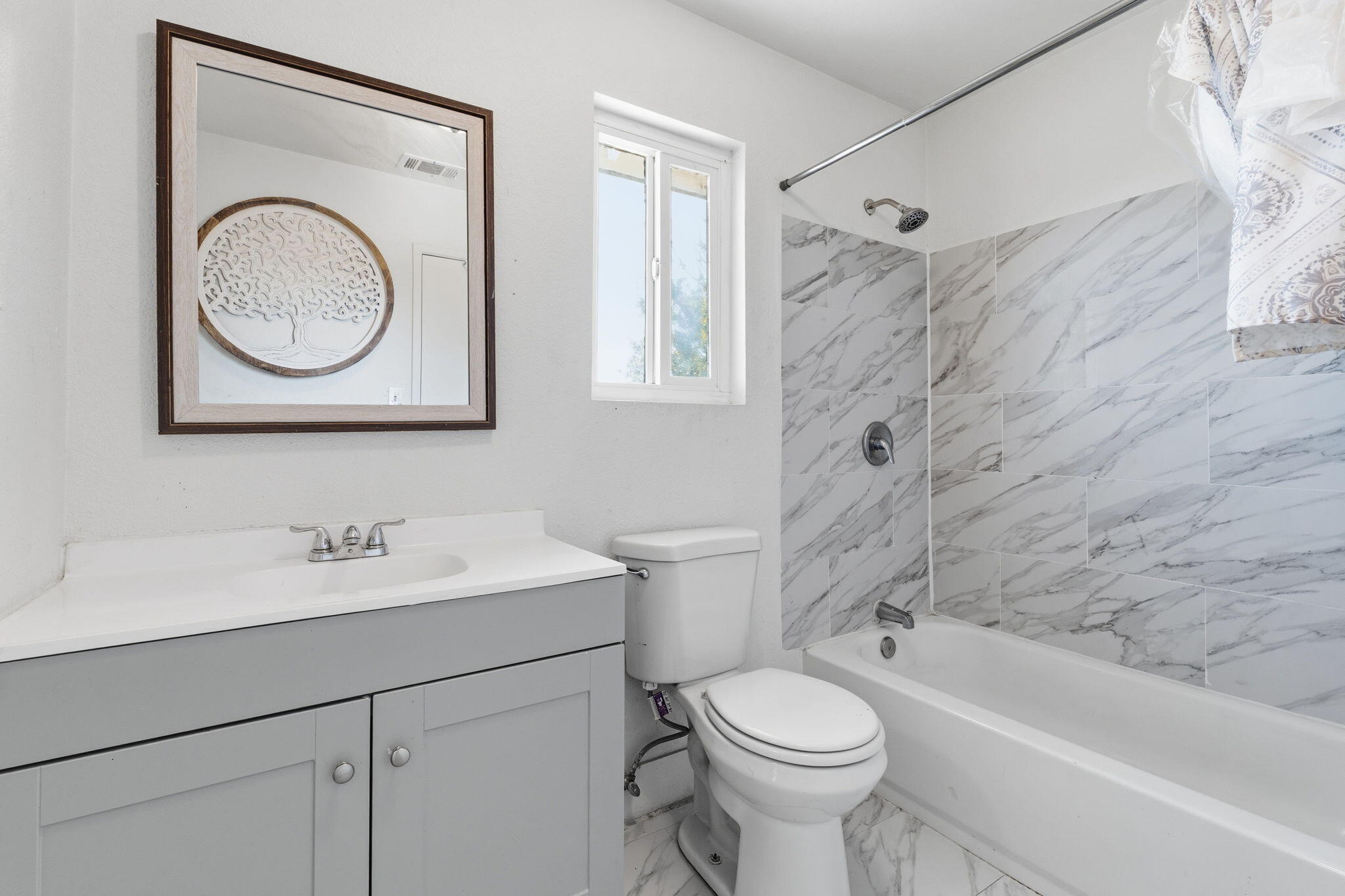 975 Van Dorsten Ave, Corcoran, CA 93212