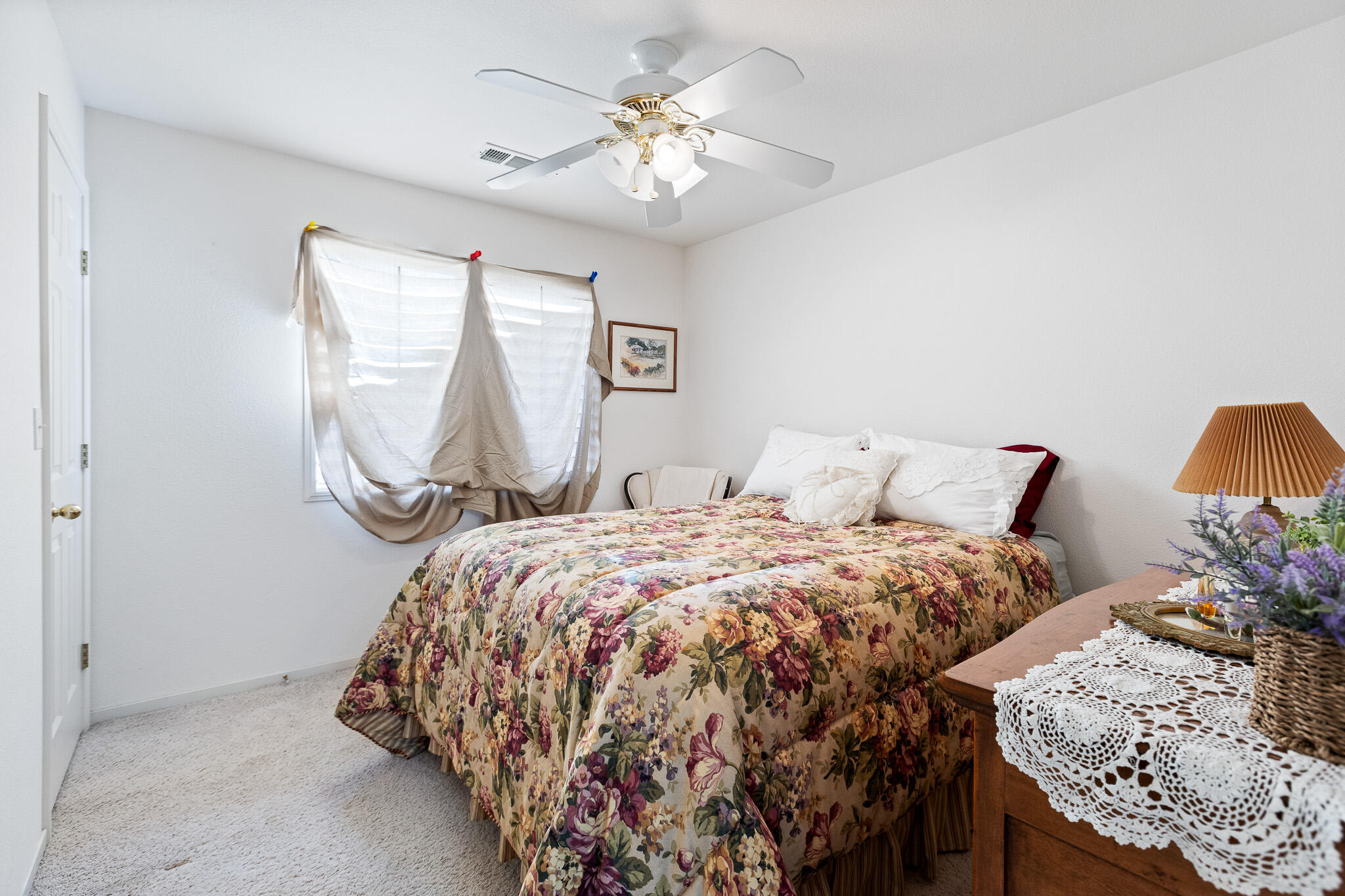 1722 W Julieann Ave, Porterville, CA 93257