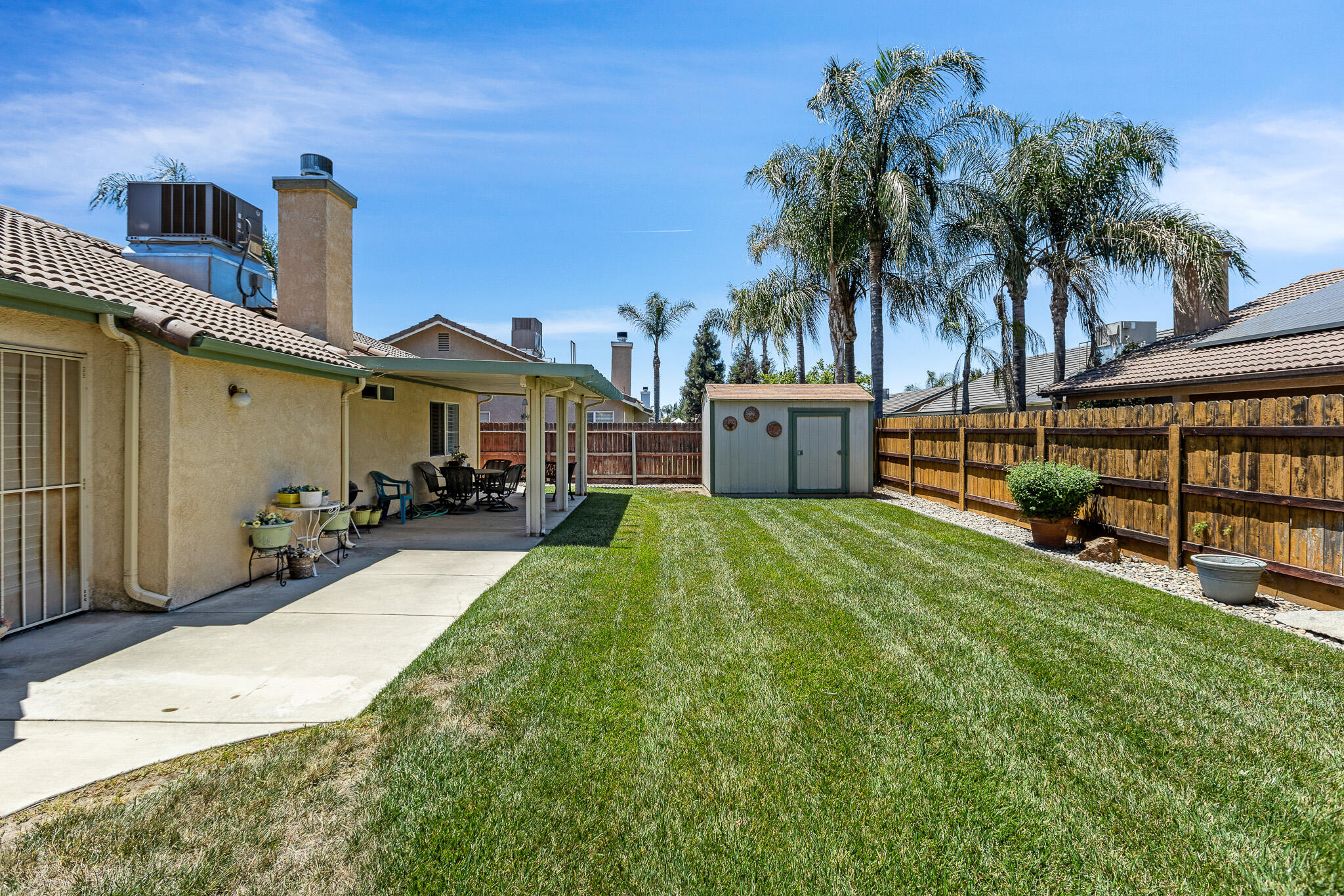 1722 W Julieann Ave, Porterville, CA 93257