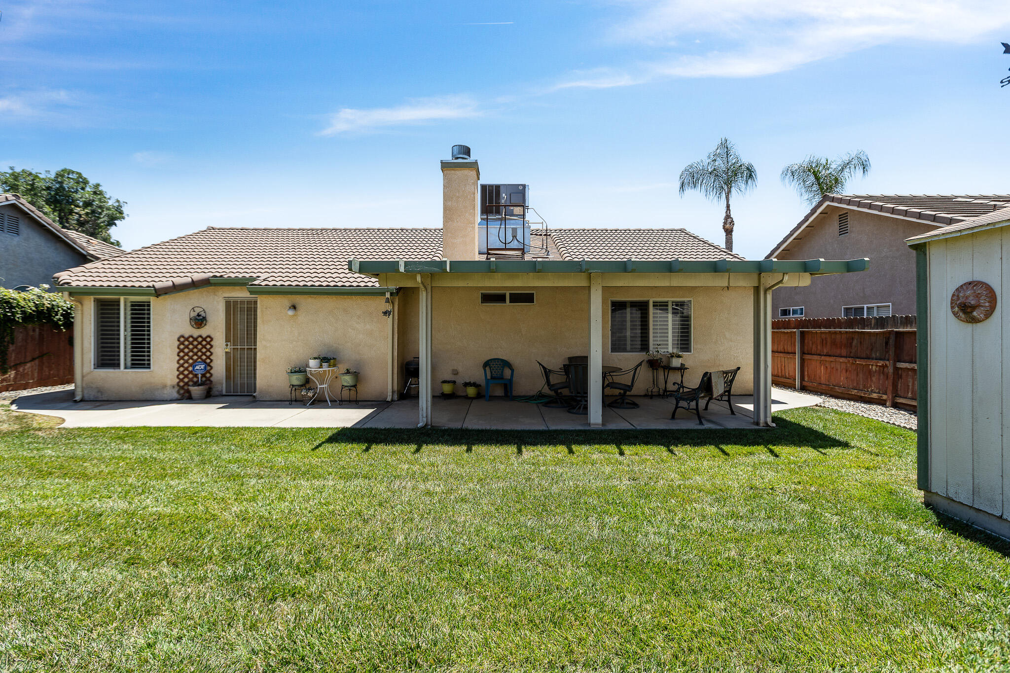 1722 W Julieann Ave, Porterville, CA 93257