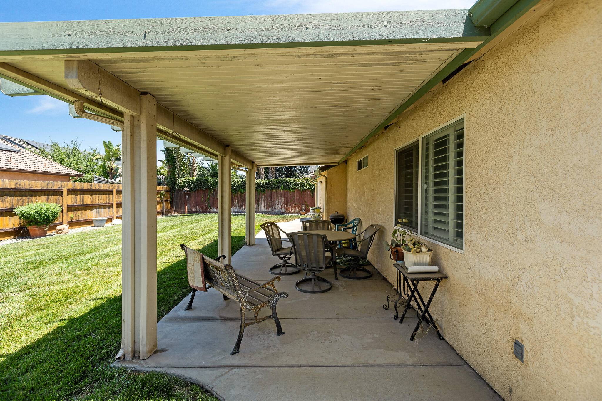1722 W Julieann Ave, Porterville, CA 93257