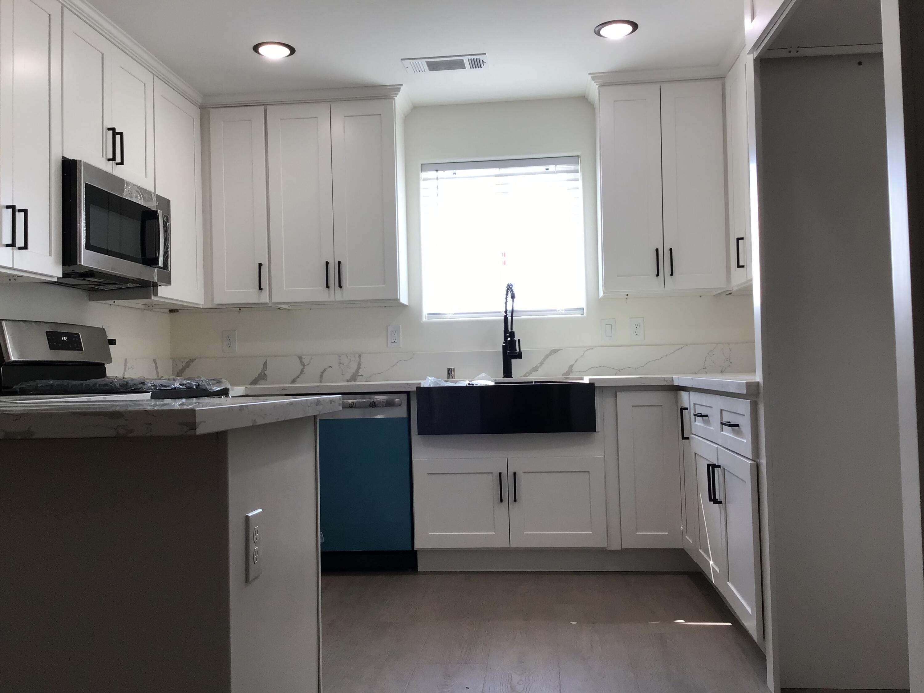 2100 Bell Ave, Corcoran, CA 93212
