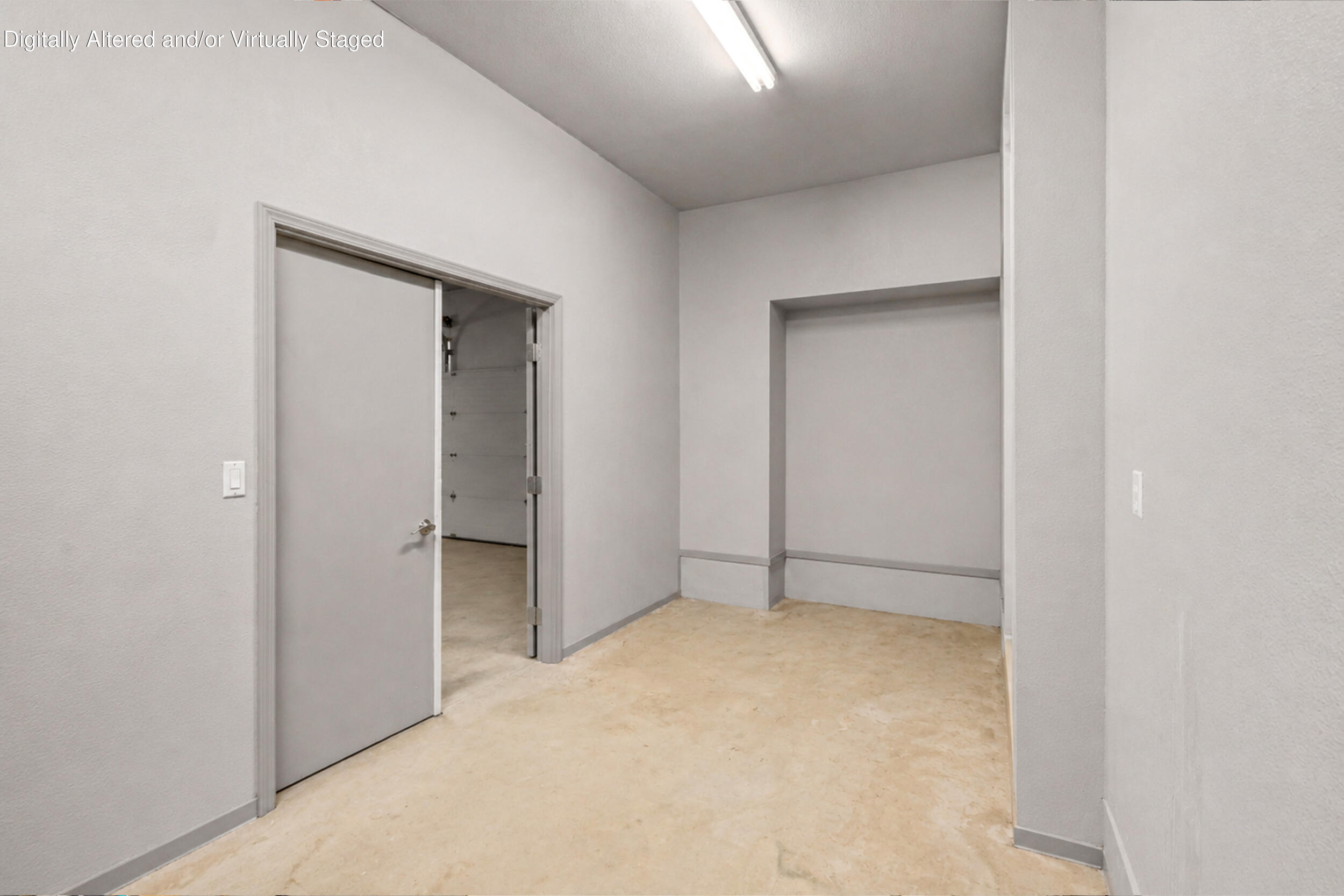 5709 W Seeger Ct, Visalia, CA 93277