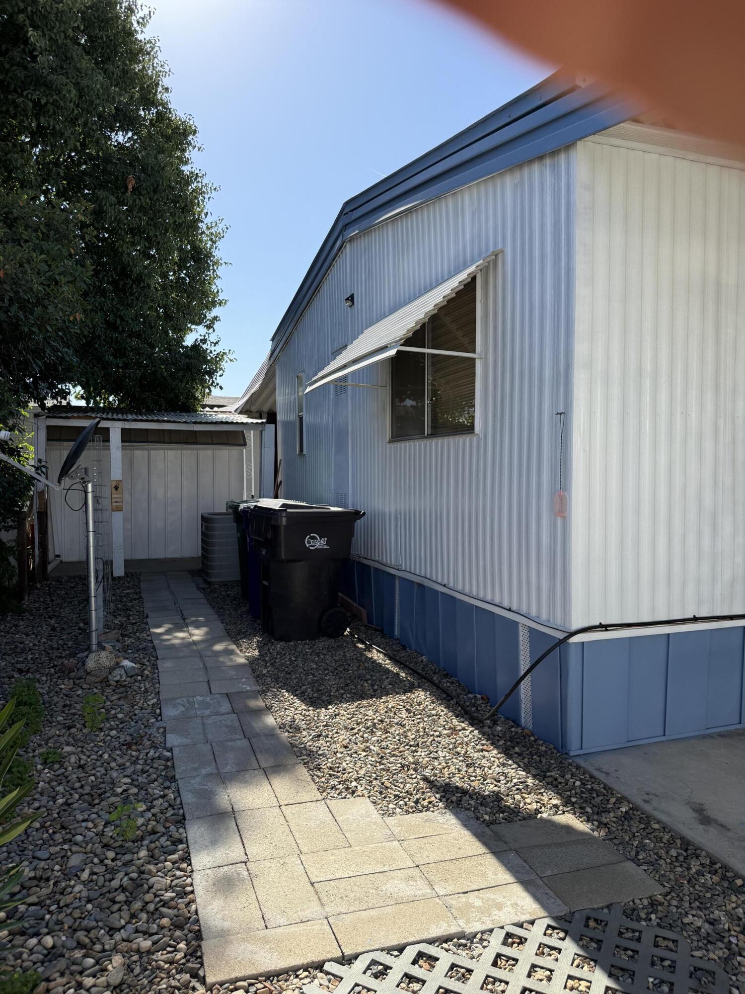 314 N Albert Ave #90, Exeter, CA 93221