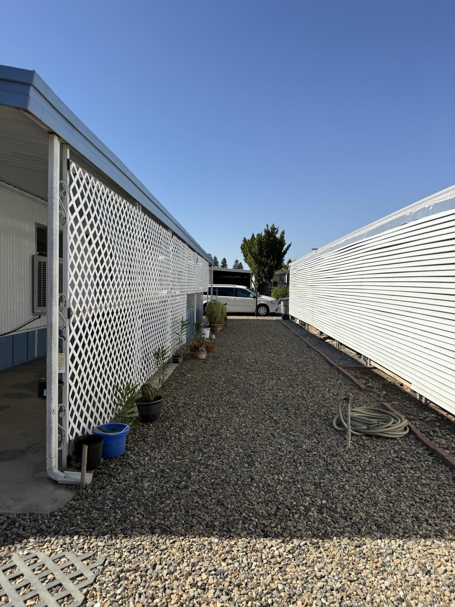 314 N Albert Ave #90, Exeter, CA 93221