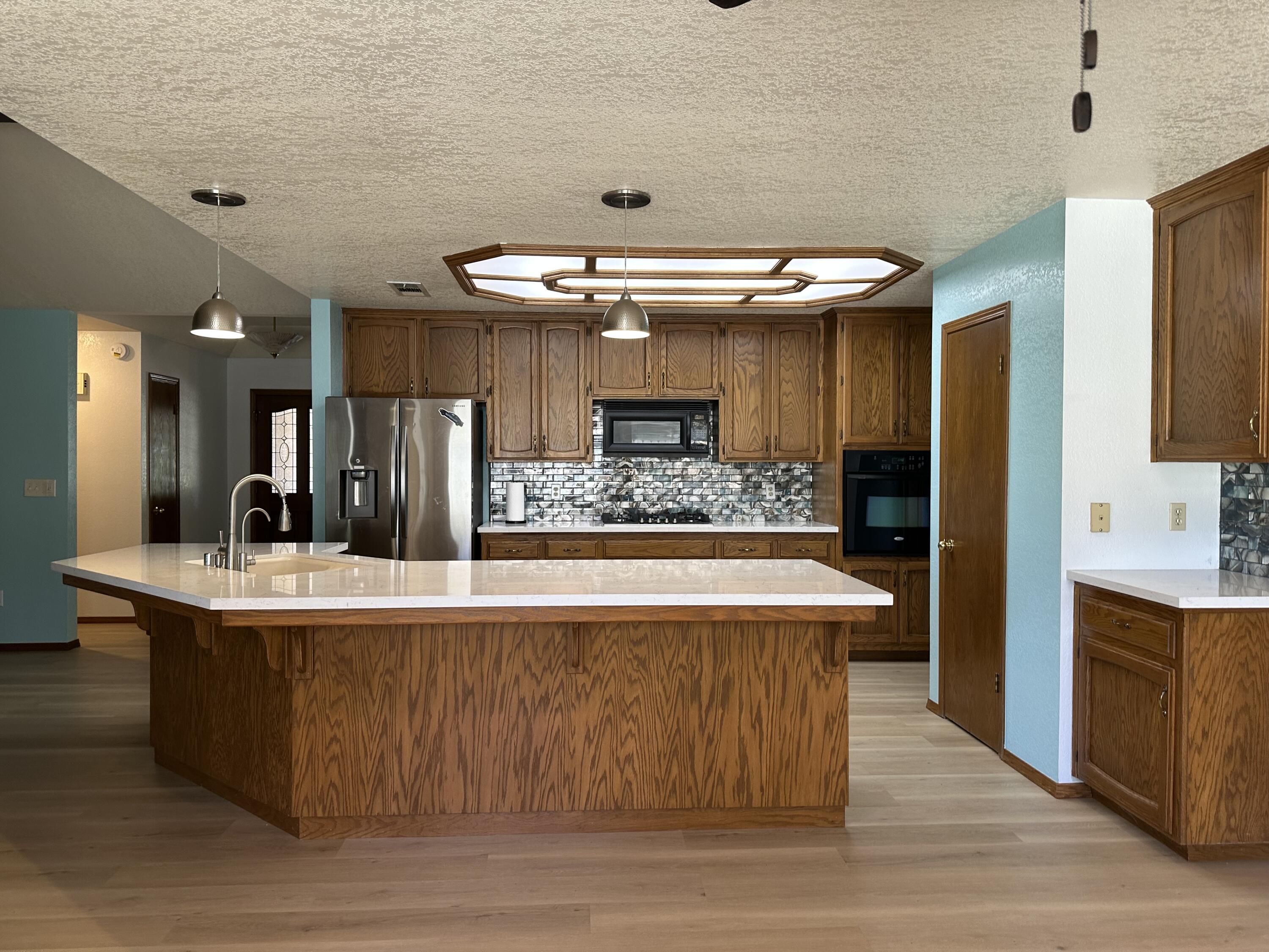 413 N Ryan Ter, Porterville, CA 93257