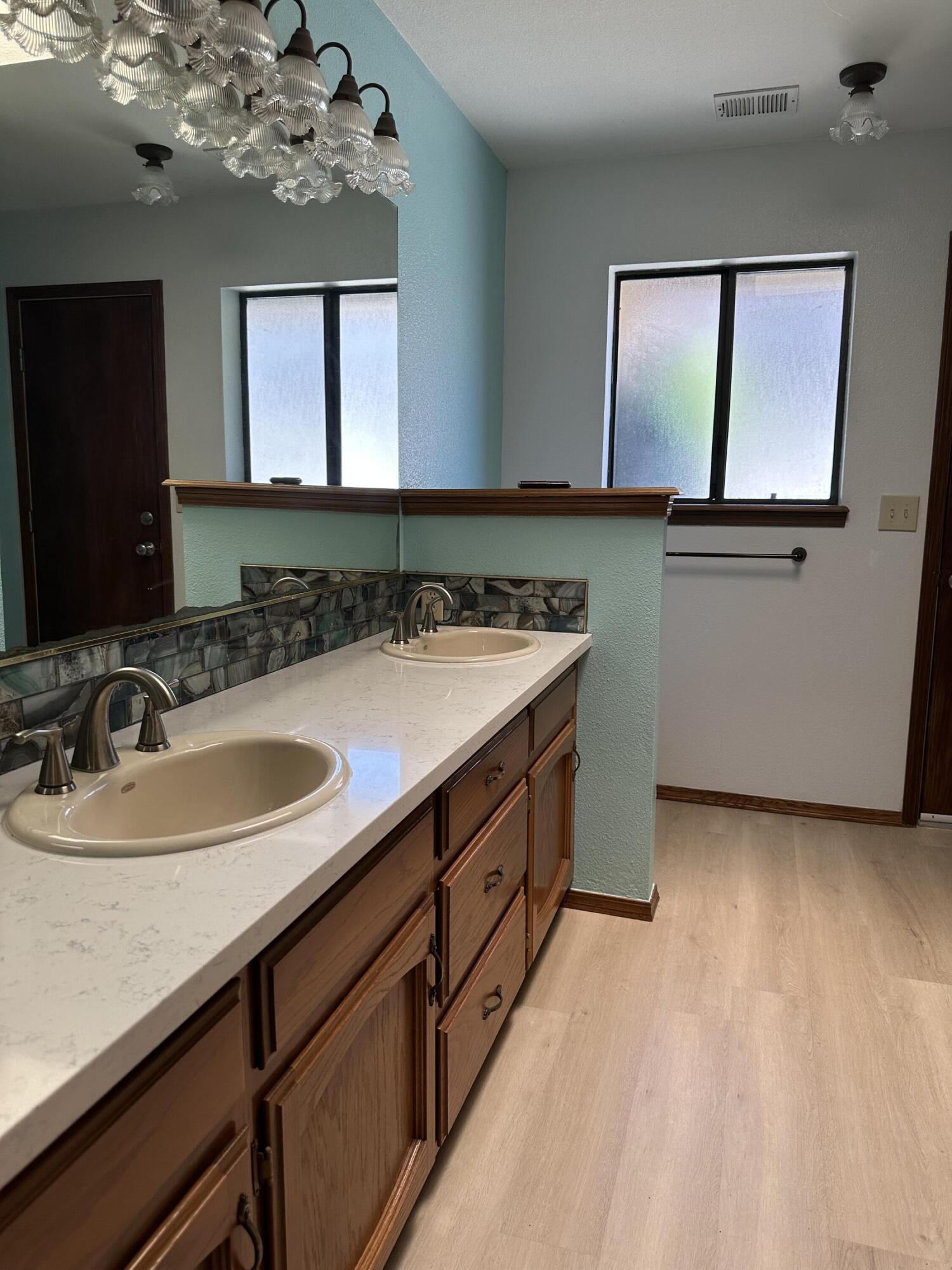 413 N Ryan Ter, Porterville, CA 93257