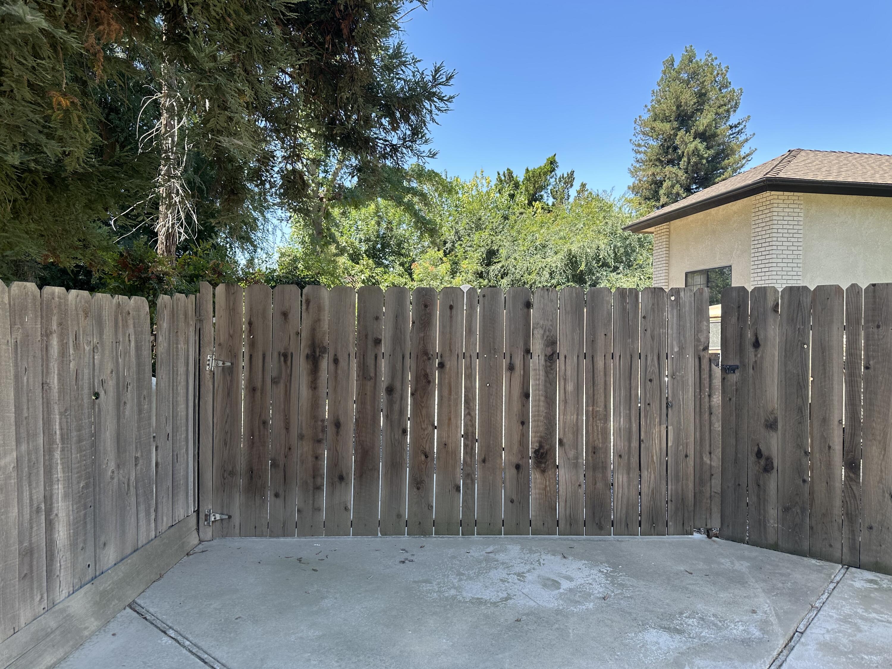 413 N Ryan Ter, Porterville, CA 93257