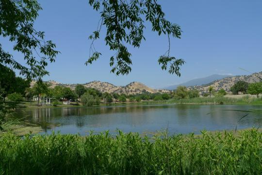 32933 Success Valley Dr, Porterville, CA 93257