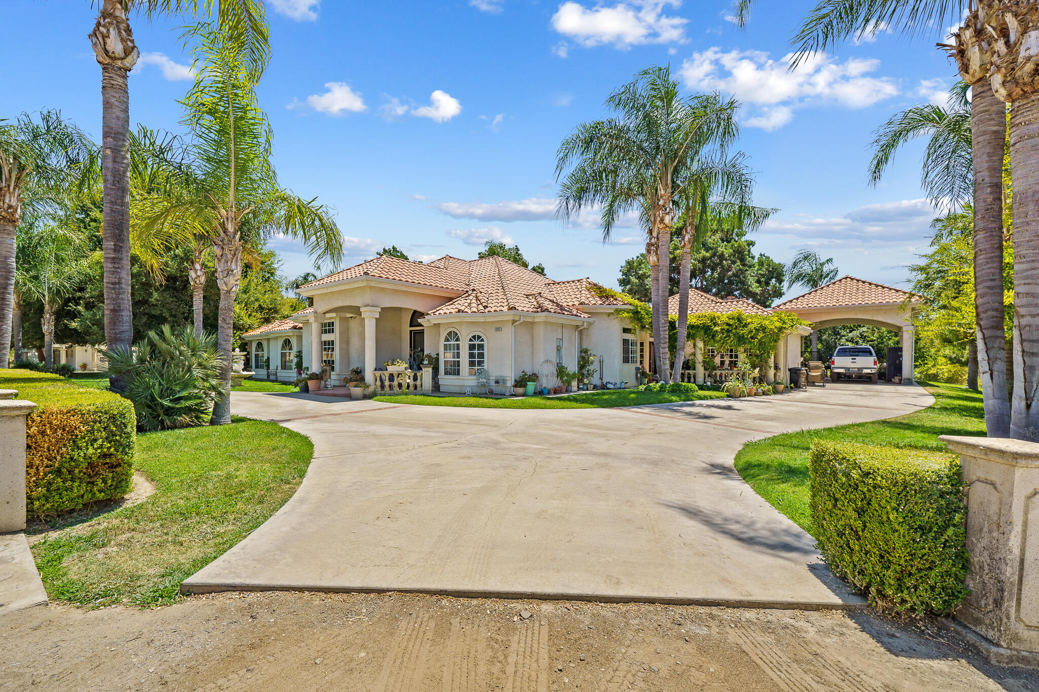 32933 Success Valley Dr, Porterville, CA 93257