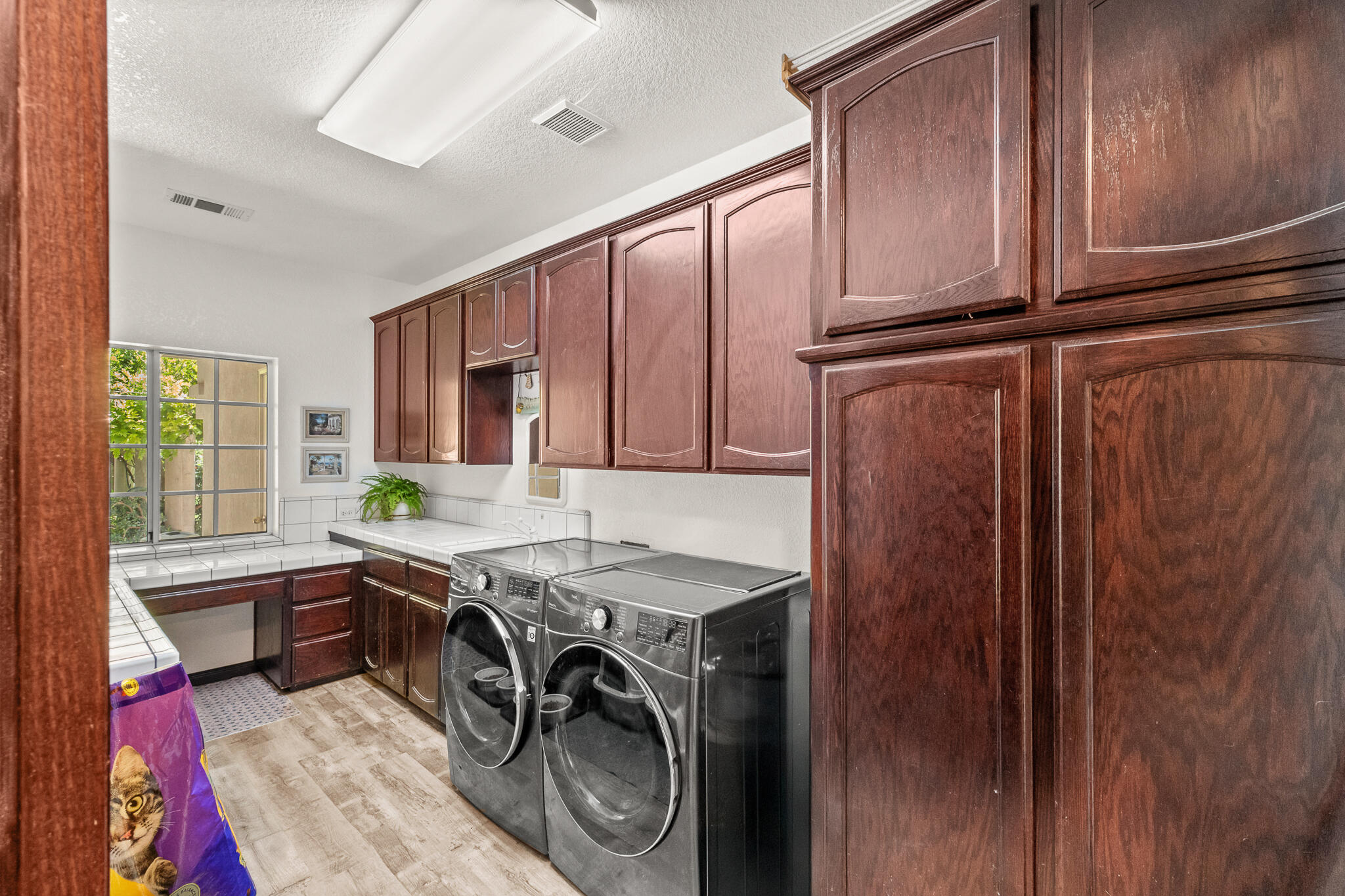 32933 Success Valley Dr, Porterville, CA 93257