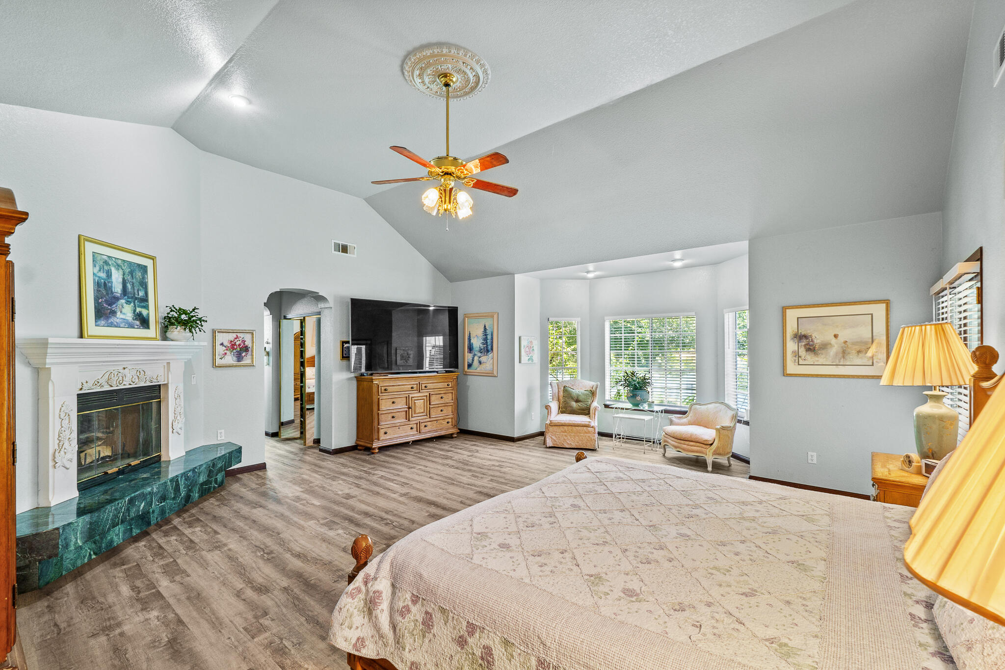 32933 Success Valley Dr, Porterville, CA 93257
