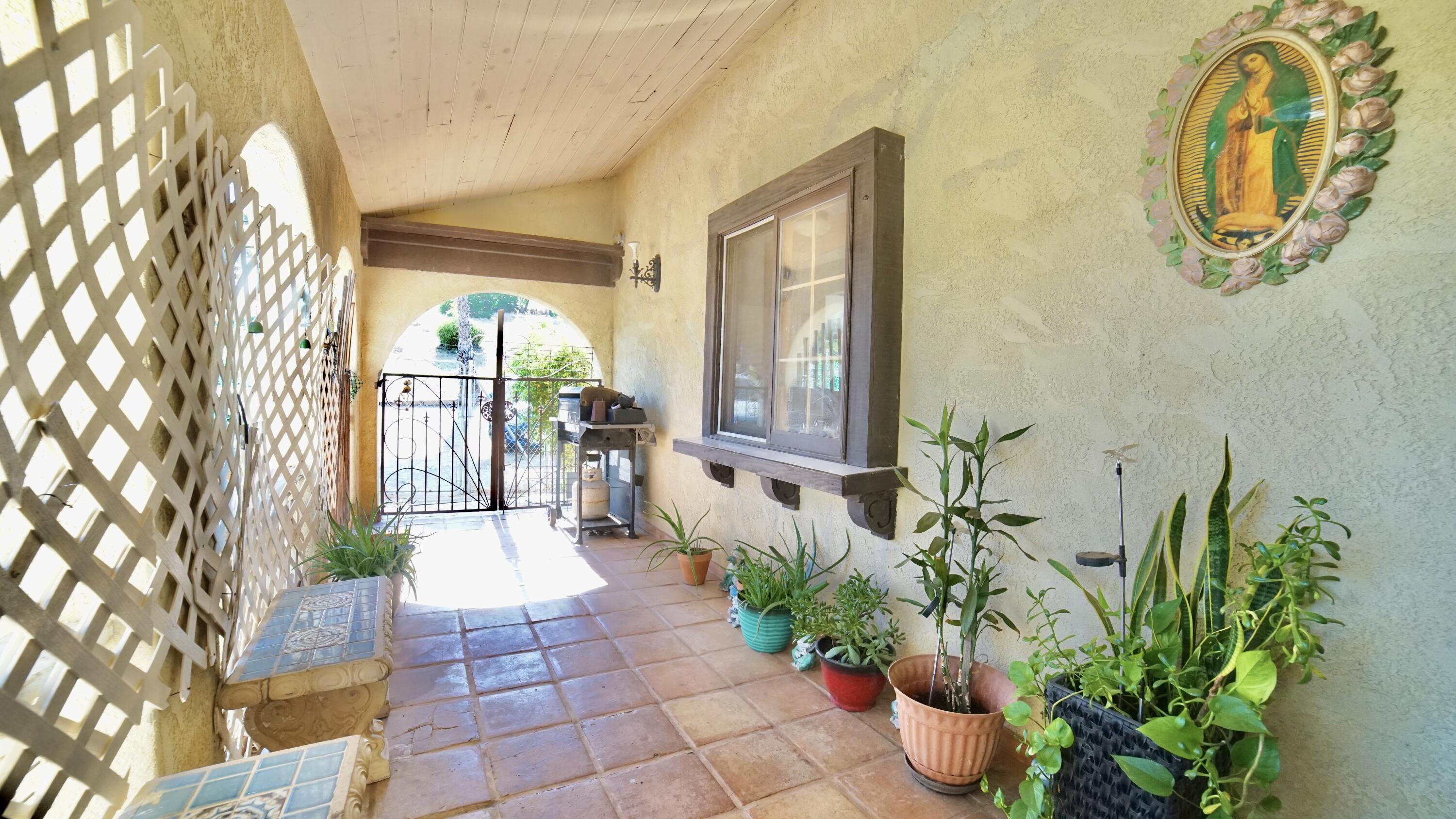 1166 N Harvard Ave, Lindsay, CA 93247