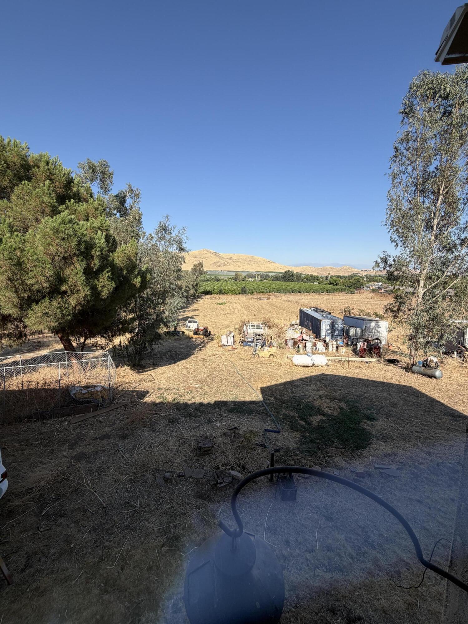 1166 N Harvard Ave, Lindsay, CA 93247