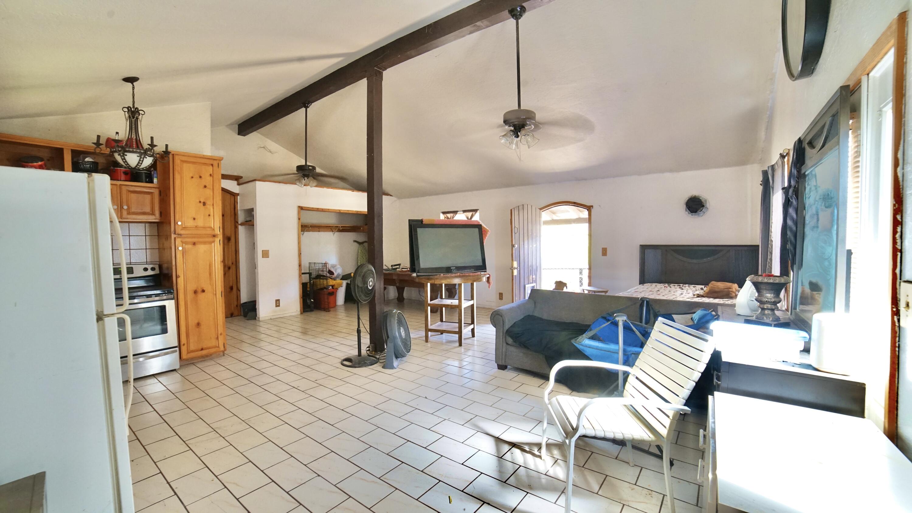 1166 N Harvard Ave, Lindsay, CA 93247
