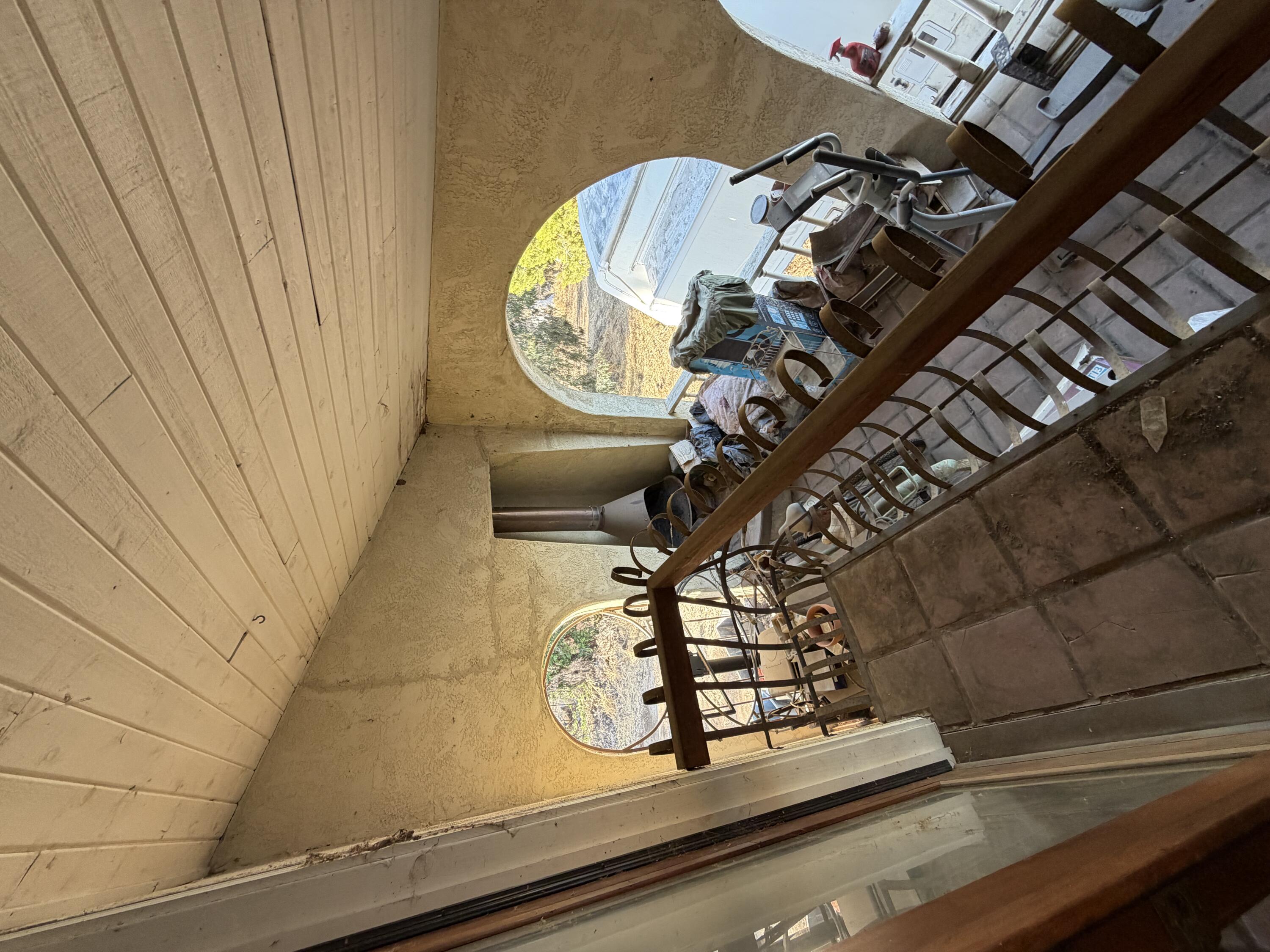 1166 N Harvard Ave, Lindsay, CA 93247