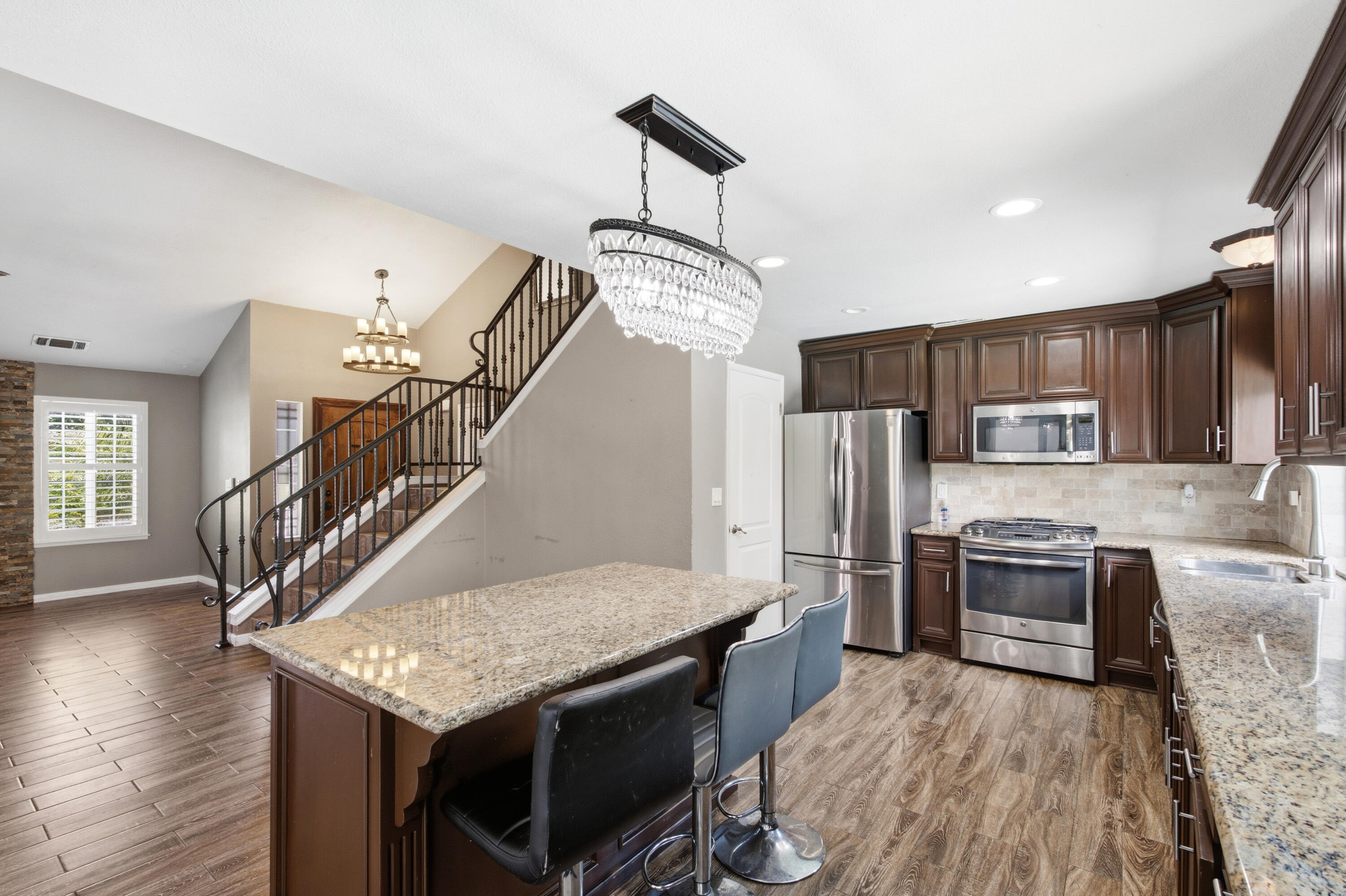 8735 N Cedar #151, Fresno, CA 93720