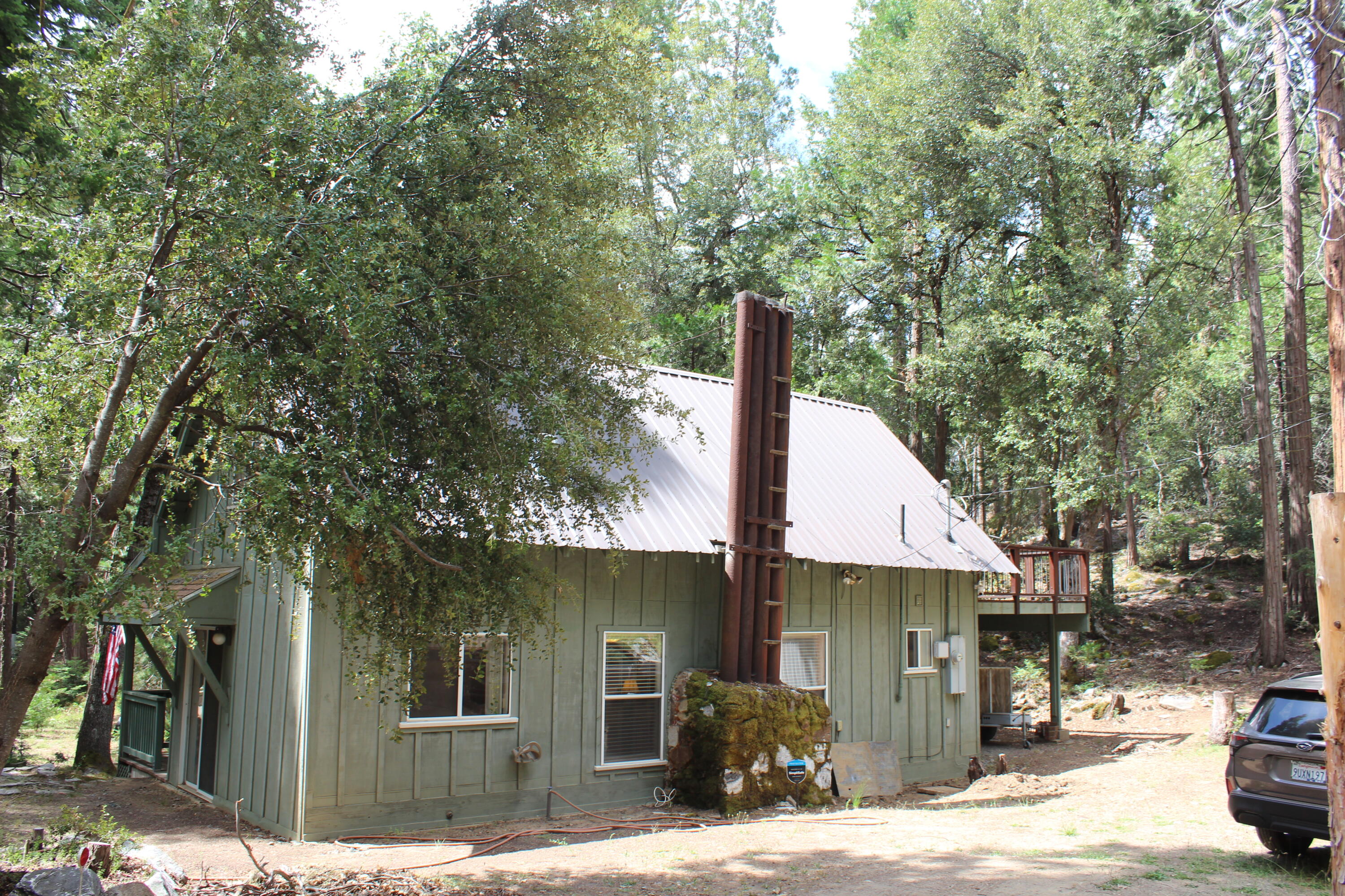 565 Trails End, Springville, CA 93265